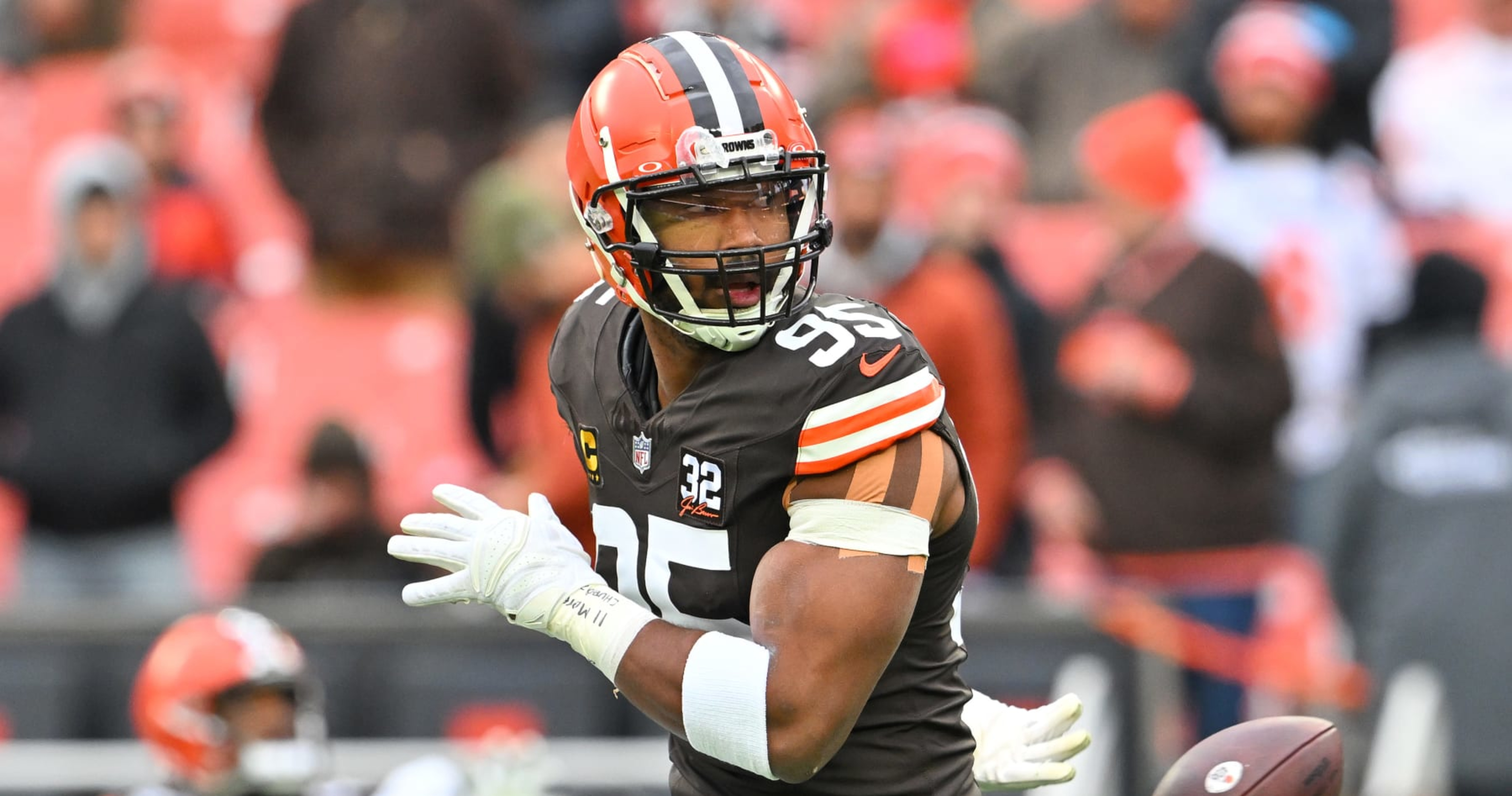 Browns' Myles Garrett Won't Stop Criticism of Refs: 'I Hope It Has a ...