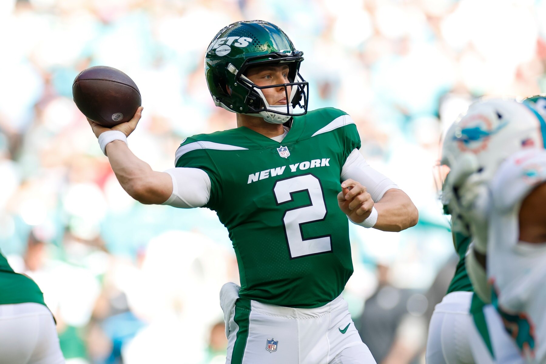 Jets' Zach Wilson out vs. Commanders with Concussion; Trevor Siemian Will Start - Vimarsana News