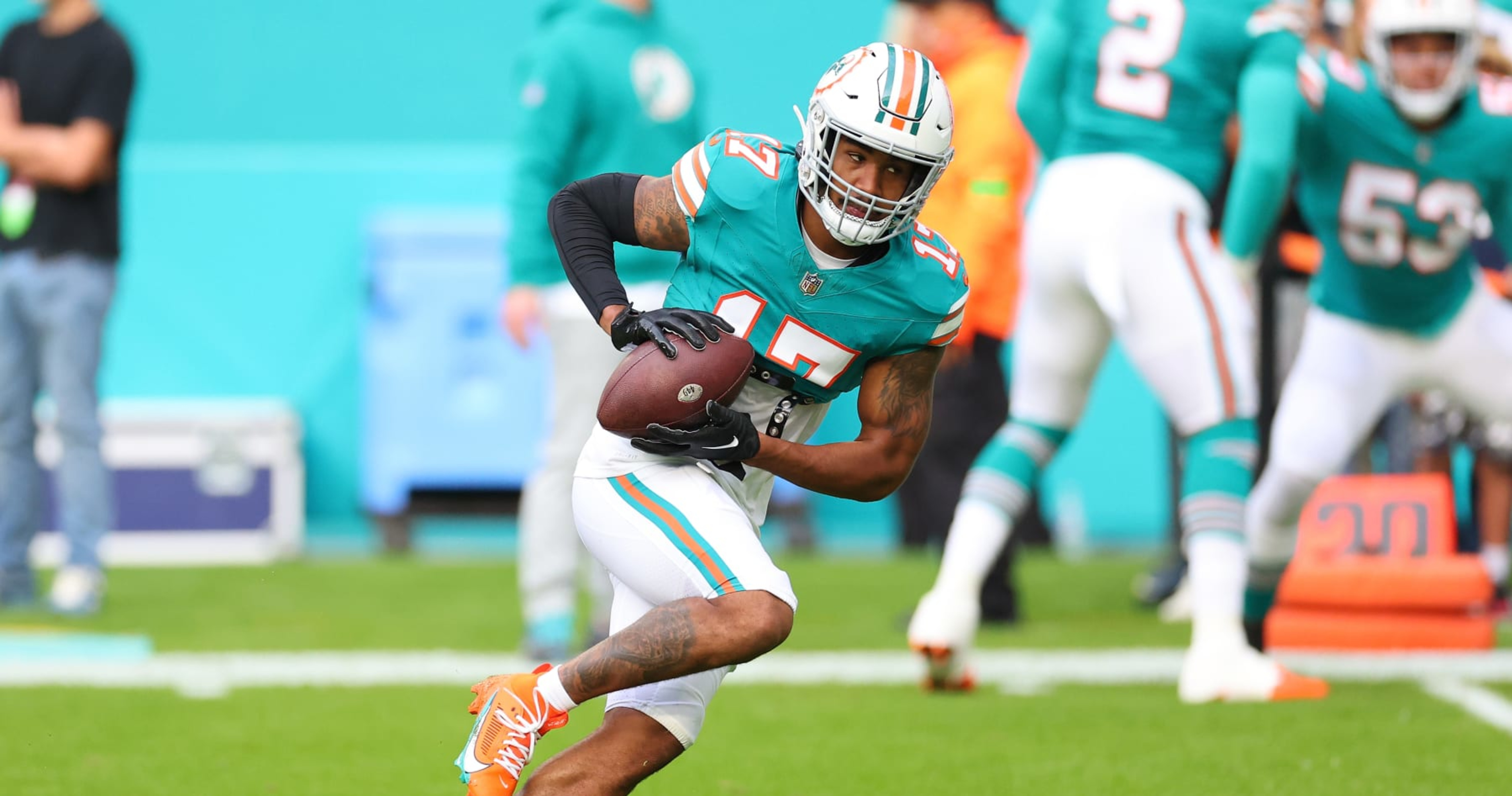 Dolphins' Jaylen Waddle Has High-Ankle Sprain; Suffered Injury In Win ...