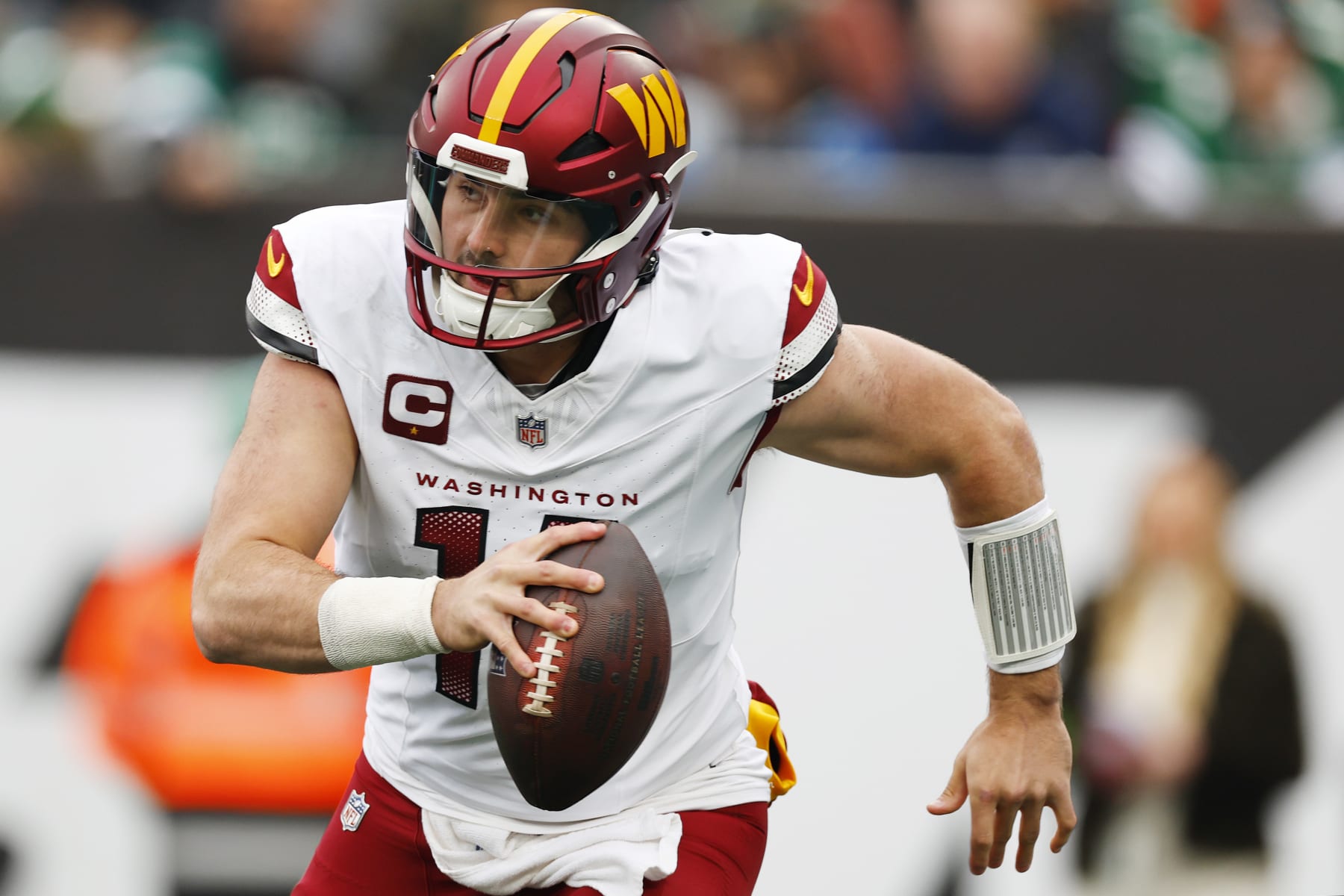 Report Sam Howell to Start for Commanders vs. 49ers After Jacoby