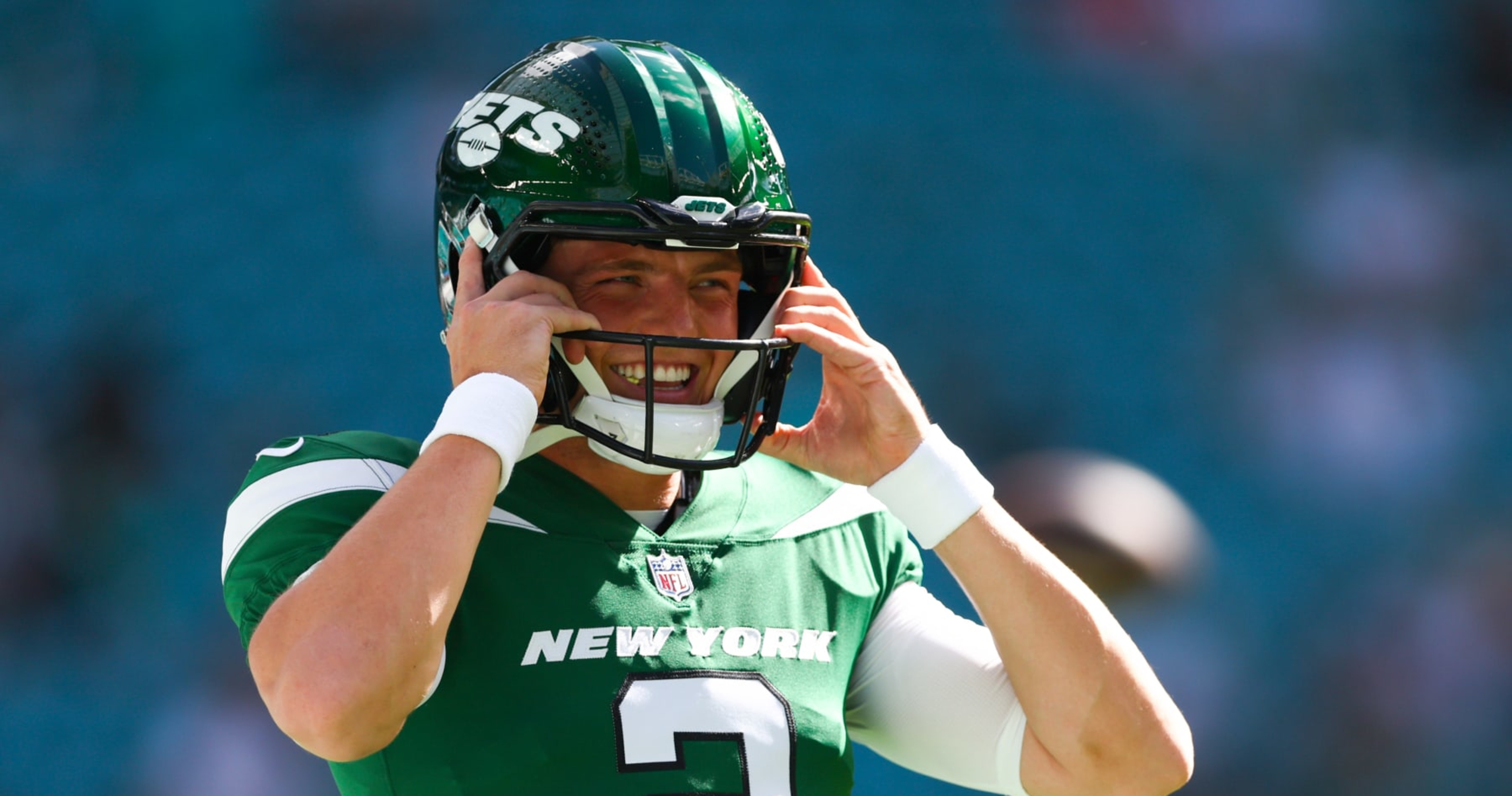 Jets' Zach Wilson Won't Play Vs. Patriots In Week 18; QB Still In ...