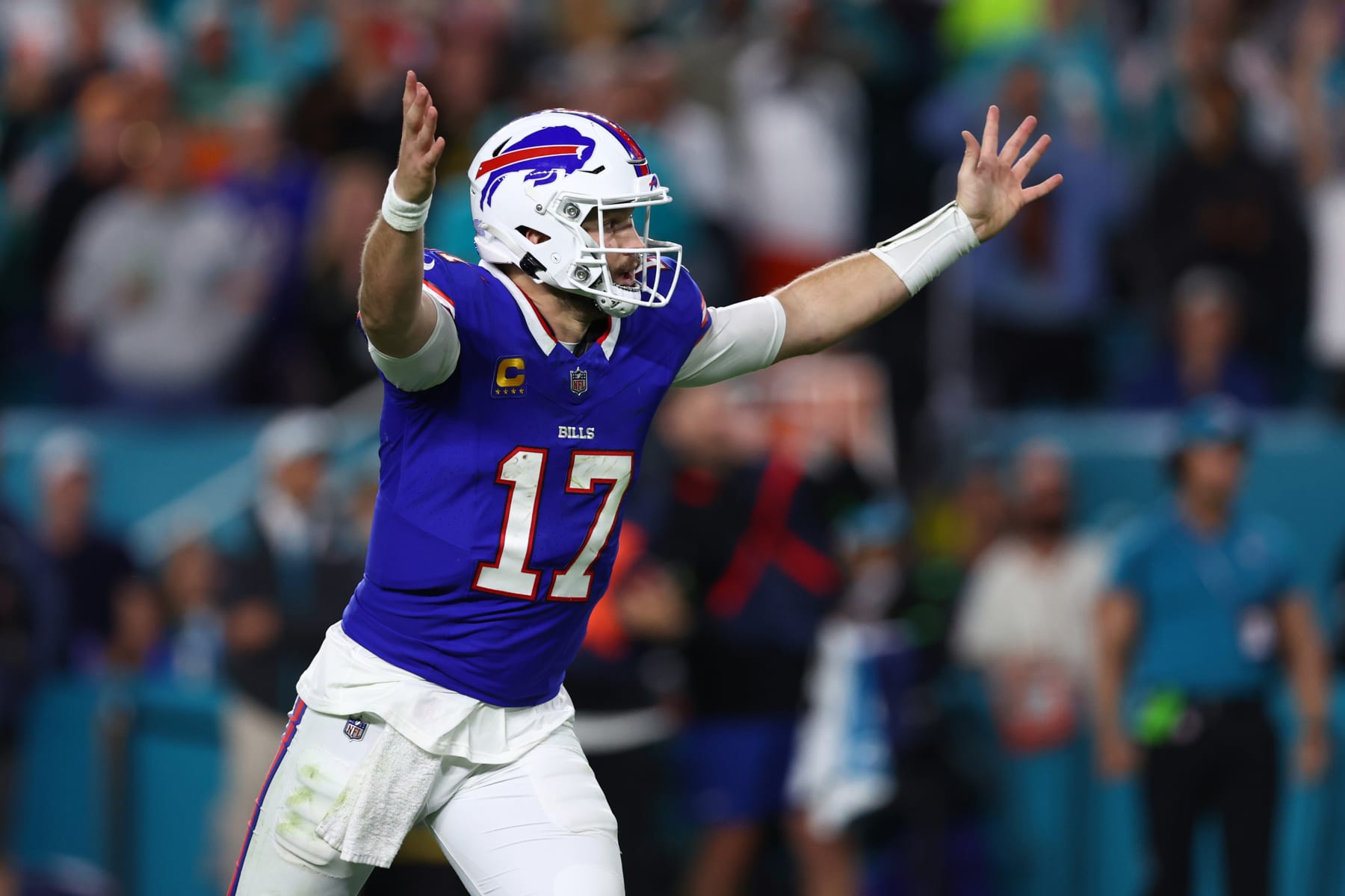 Josh Allen, Bills Hailed by NFL Fans for Beating Tua, Dolphins to Win
