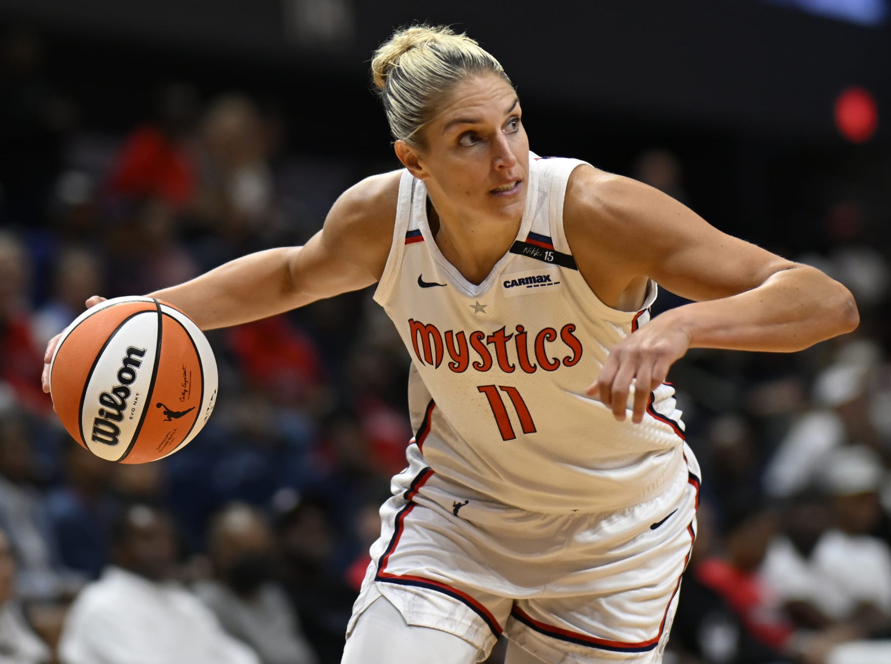 Report: Elena Delle Donne to Take Time Away from WNBA, Won't Sign