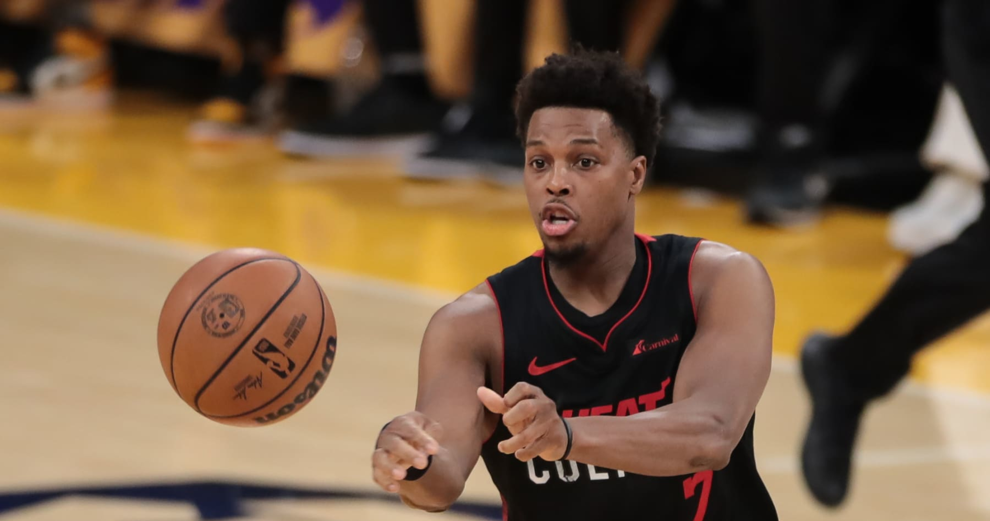 76ers Rumors: Kyle Lowry Contract Is Buyout Market 'Priority' If ...