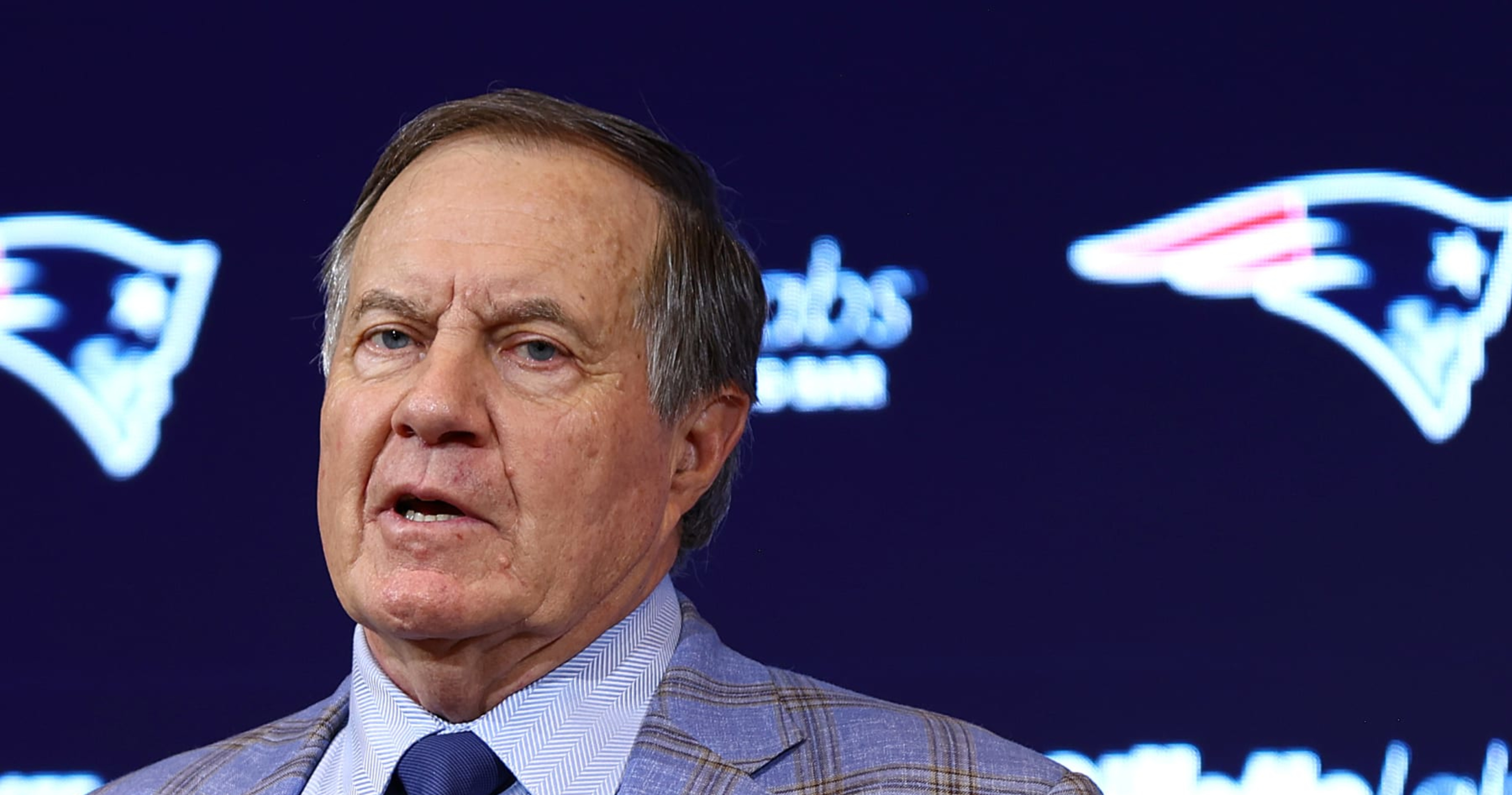 Report: Bill Belichick, Commanders Had 'Some Sort' Of Communication ...