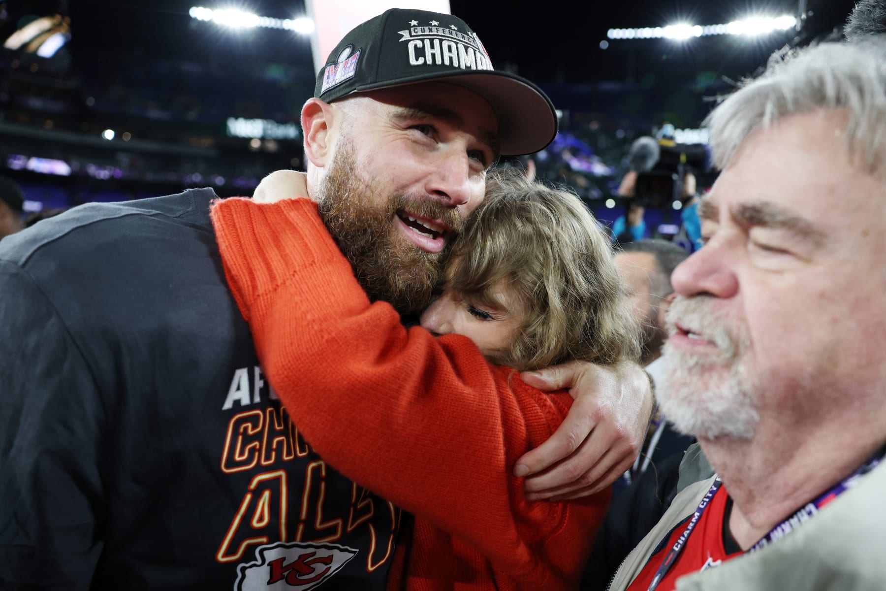 Taylor Swift Will Attend NFL Super Bowl 58, Says Chiefs Owner's Daughter Gracie Hunt - Vimarsana News