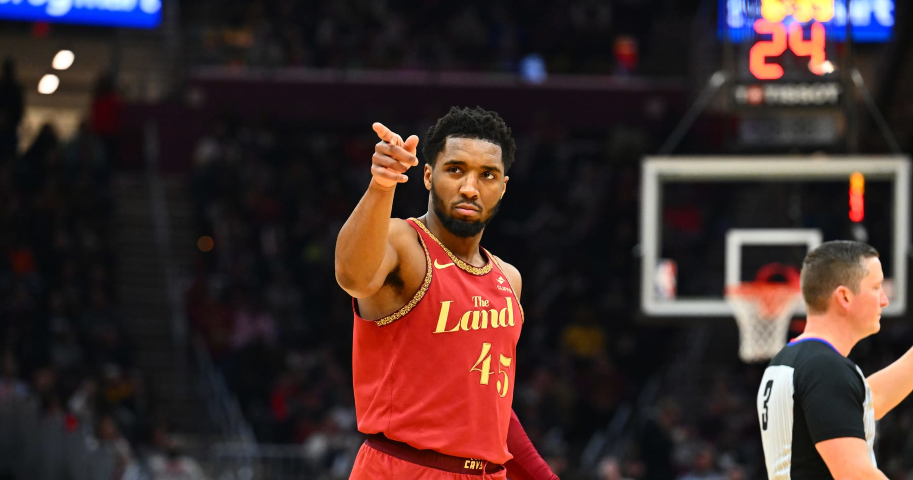 NBA Exec 'No Doubt' Donovan Mitchell Leaves Cavaliers After Contract