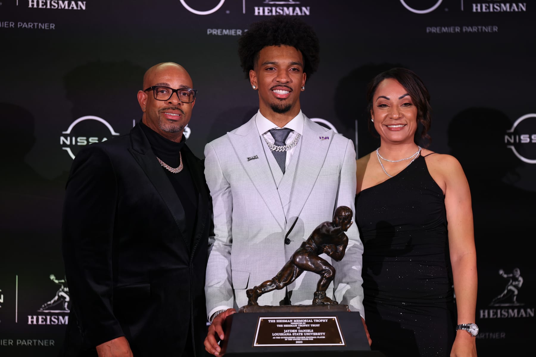 Jayden Daniels: Heisman Trophy at Mom's House, 'Going to Be a Battle