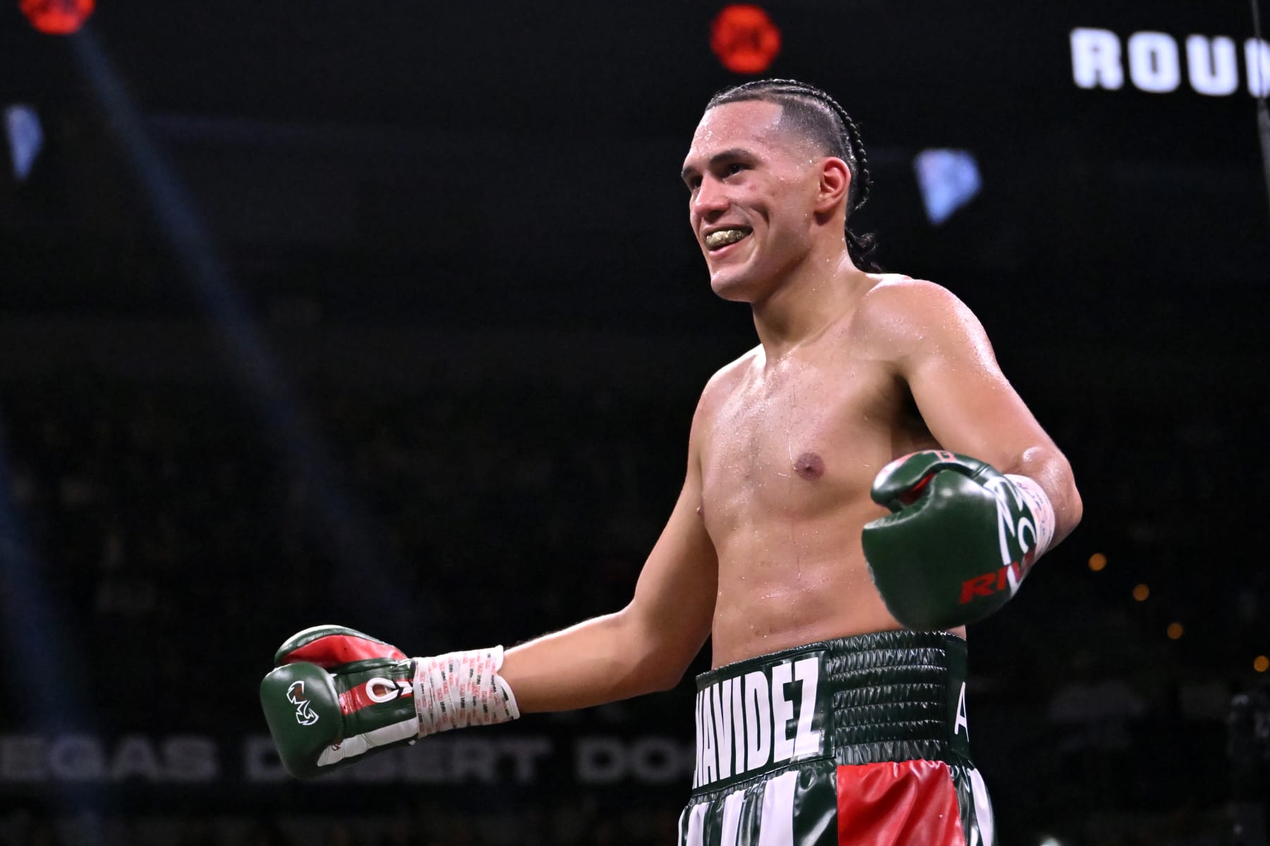 David Benavidez to Fight Oleksandr Gvozdyk for Interim Light