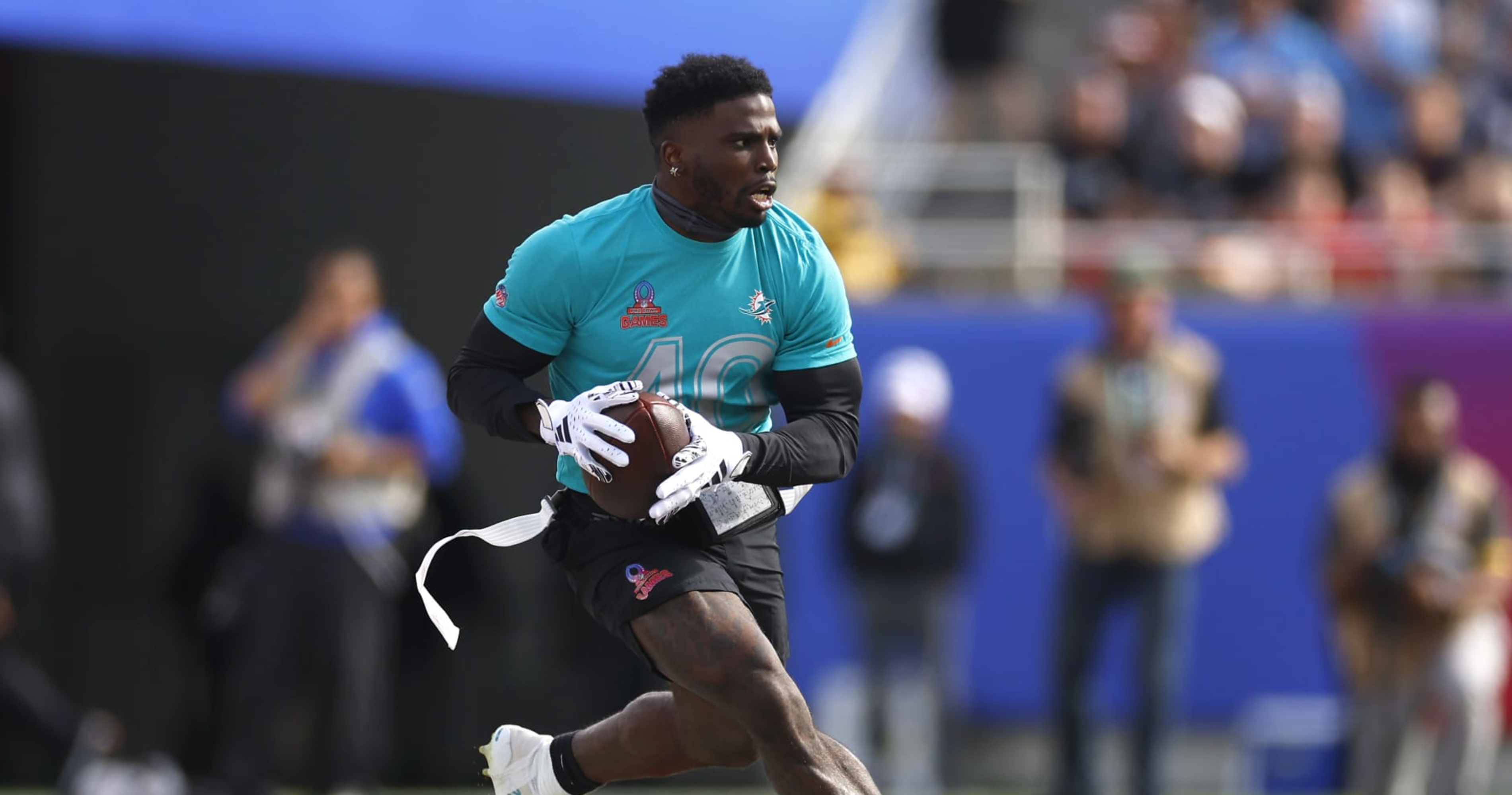 Dolphins' Tyreek Hill Sued, Accused Of Breaking Woman's Leg During ...