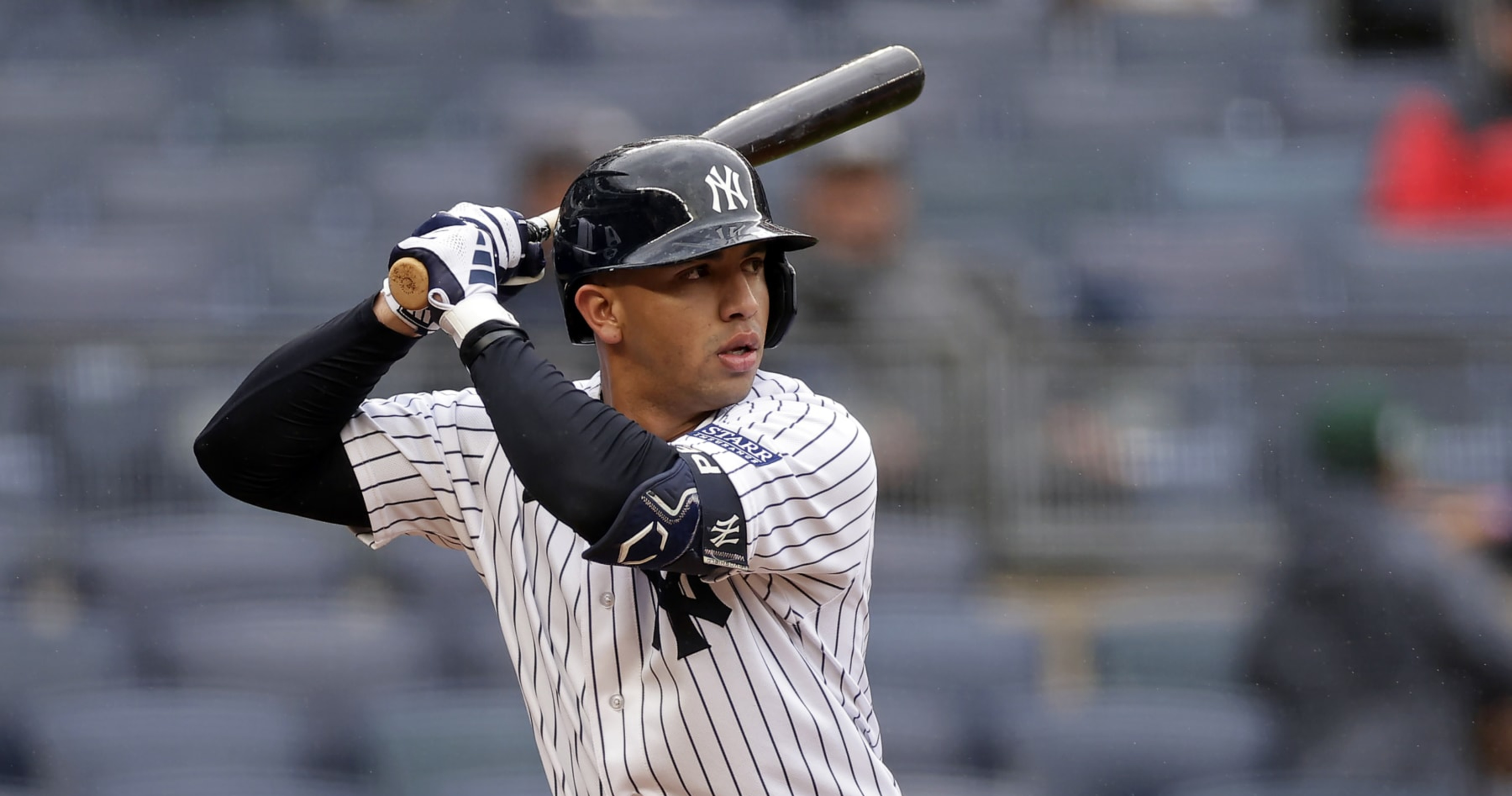 Yankees' Oswald Peraza Out 6-8 Weeks With Shoulder Injury Ahead Of 2024 