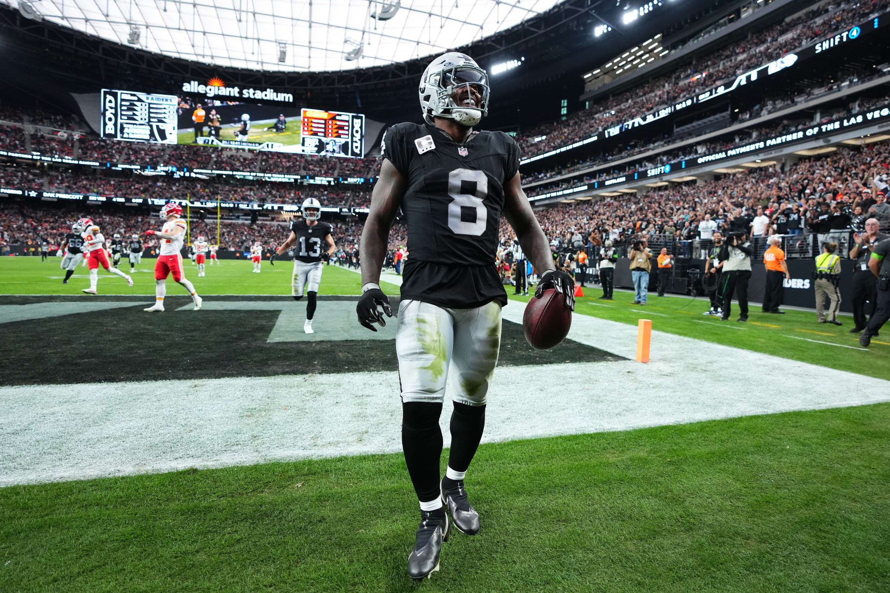 Raiders Rumors: Josh Jacobs Signing Contract with Las Vegas 'Is Not off the Table' - Vimarsana News