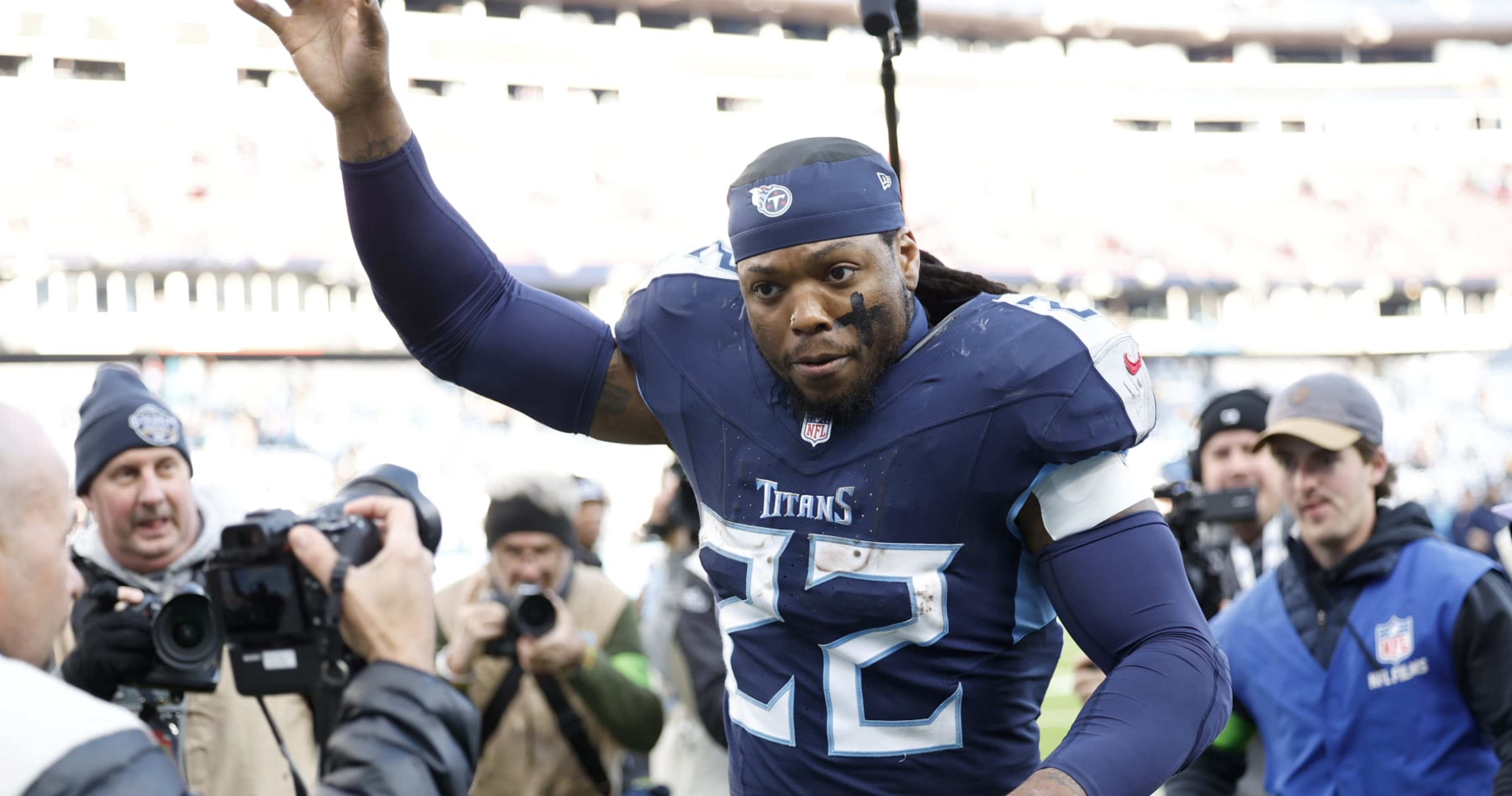 Derrick Henry Tells Doubters to 'Keep Watching' After Ravens Contract in 2024 NFL FA News