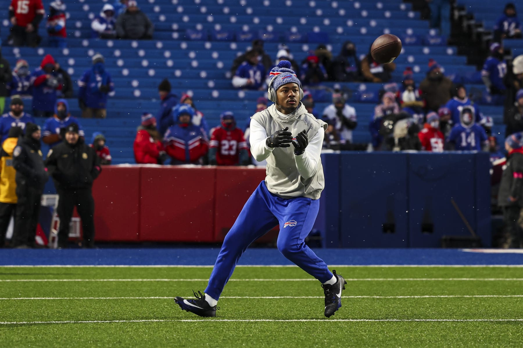 NFL Trade Rumors: Stefon Diggs Expected to Remain with Bills Despite