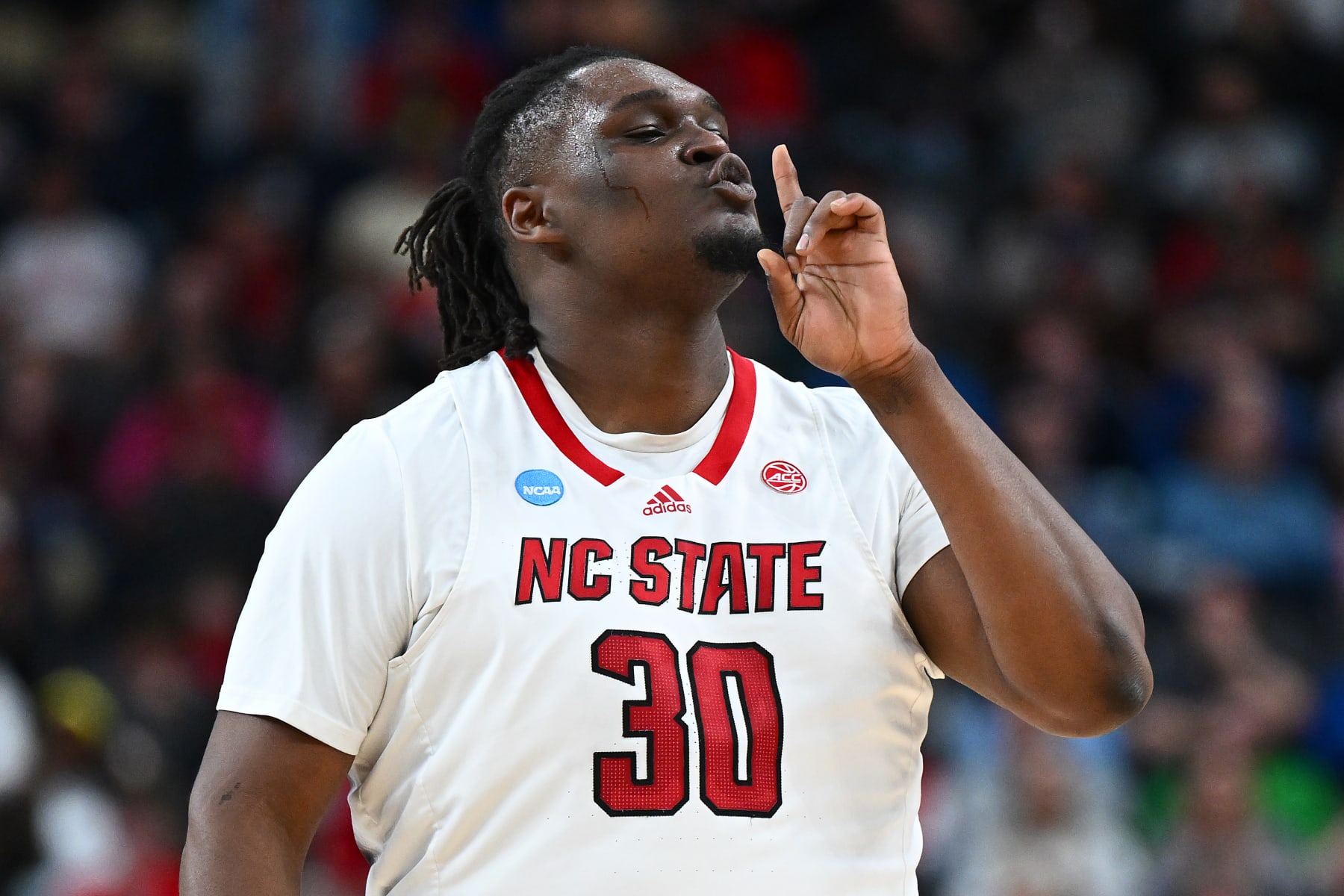 NC State&rsquo;s DJ Burns Jr. Says He Owns 2 Vending Machines: &lsquo;It Sells Well