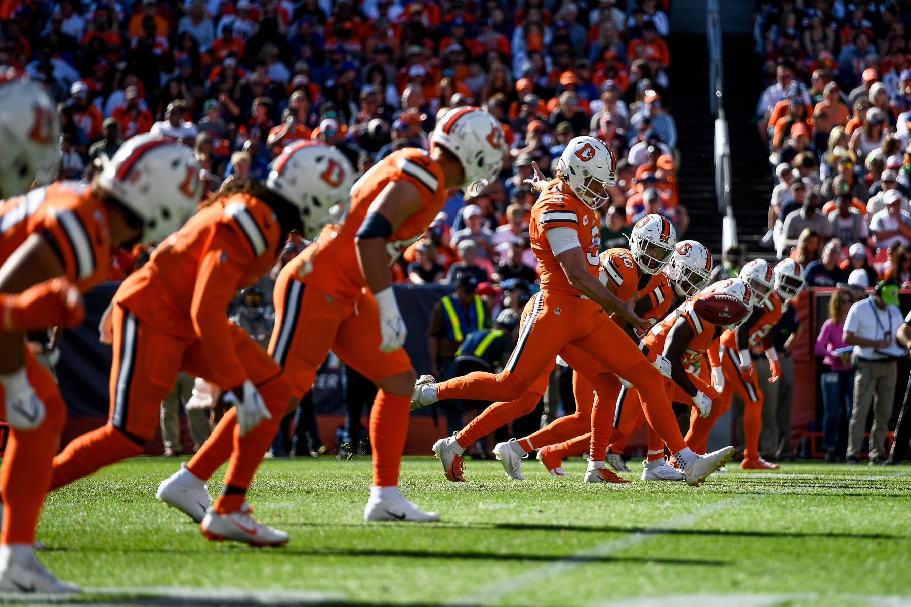 NFL Rumors: Hybrid Kickoff Rule Change Passes; Packers, Raiders, 49ers Voted Against - Vimarsana News