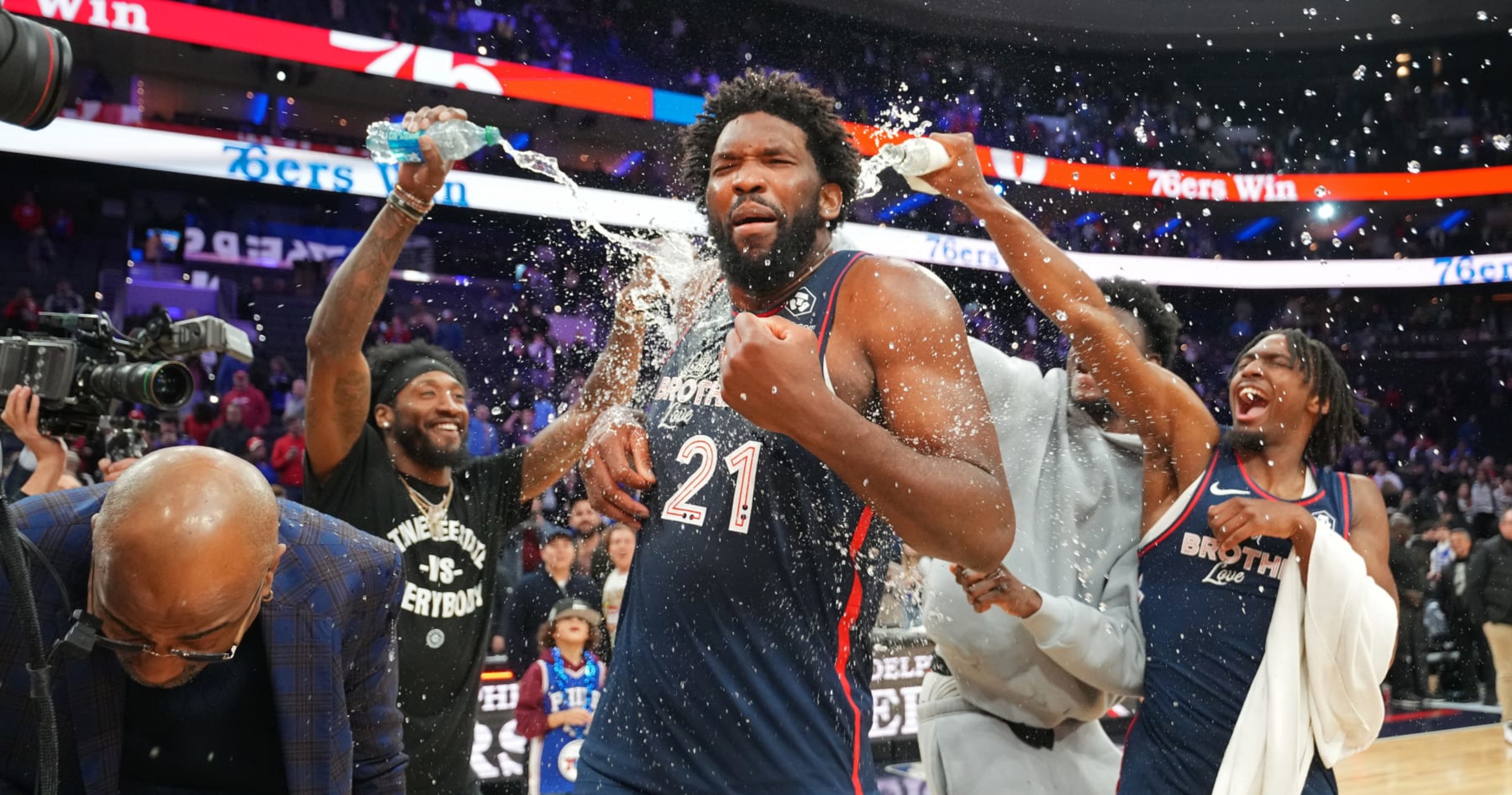 Photo: Joel Embiid, 76ers Agree to Contract Extension Rumored to be 3-Years for 3M