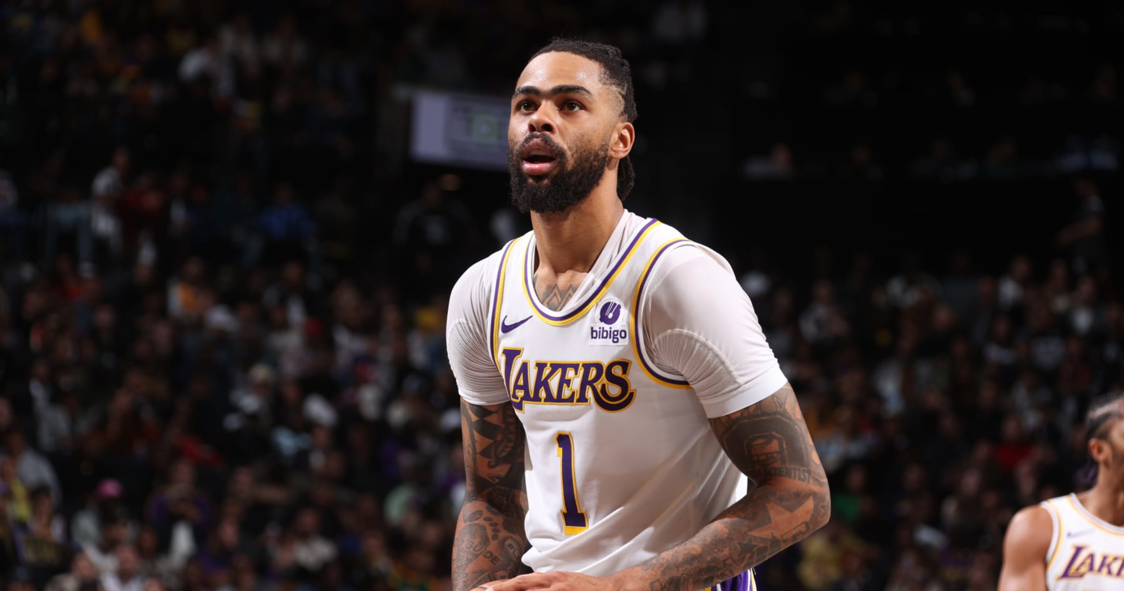 Lakers' D'Angelo Russell Exercises $18.7M Contract Option Ahead of NBA ...