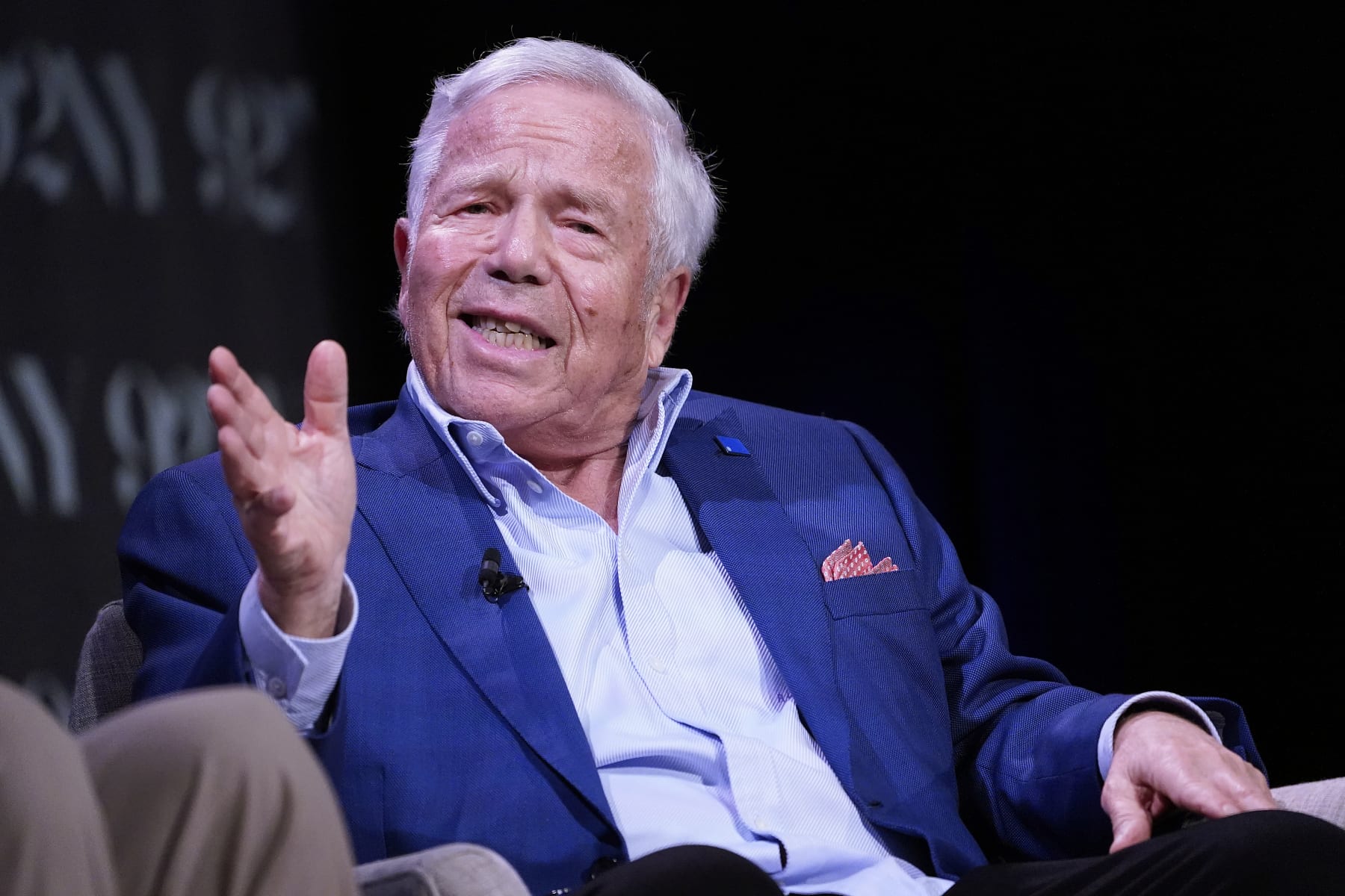 NFL Exec: Patriots' Robert Kraft 'Can't Live in a World' Where He's Seen as 'Problem' - Vimarsana News