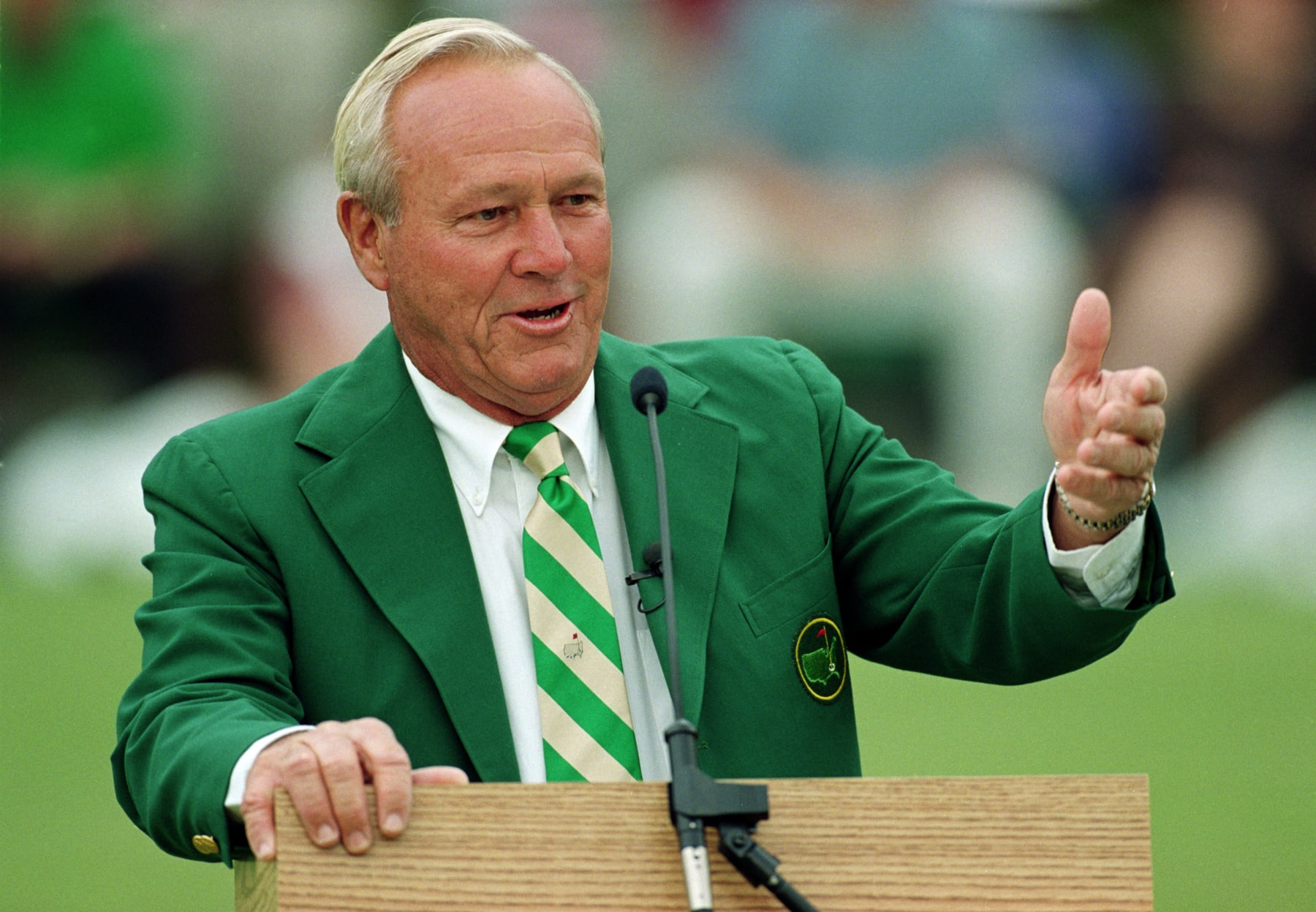 Report: Arnold Palmer's 1958 Masters Green Jacket Among Items Stolen from Augusta - Vimarsana News