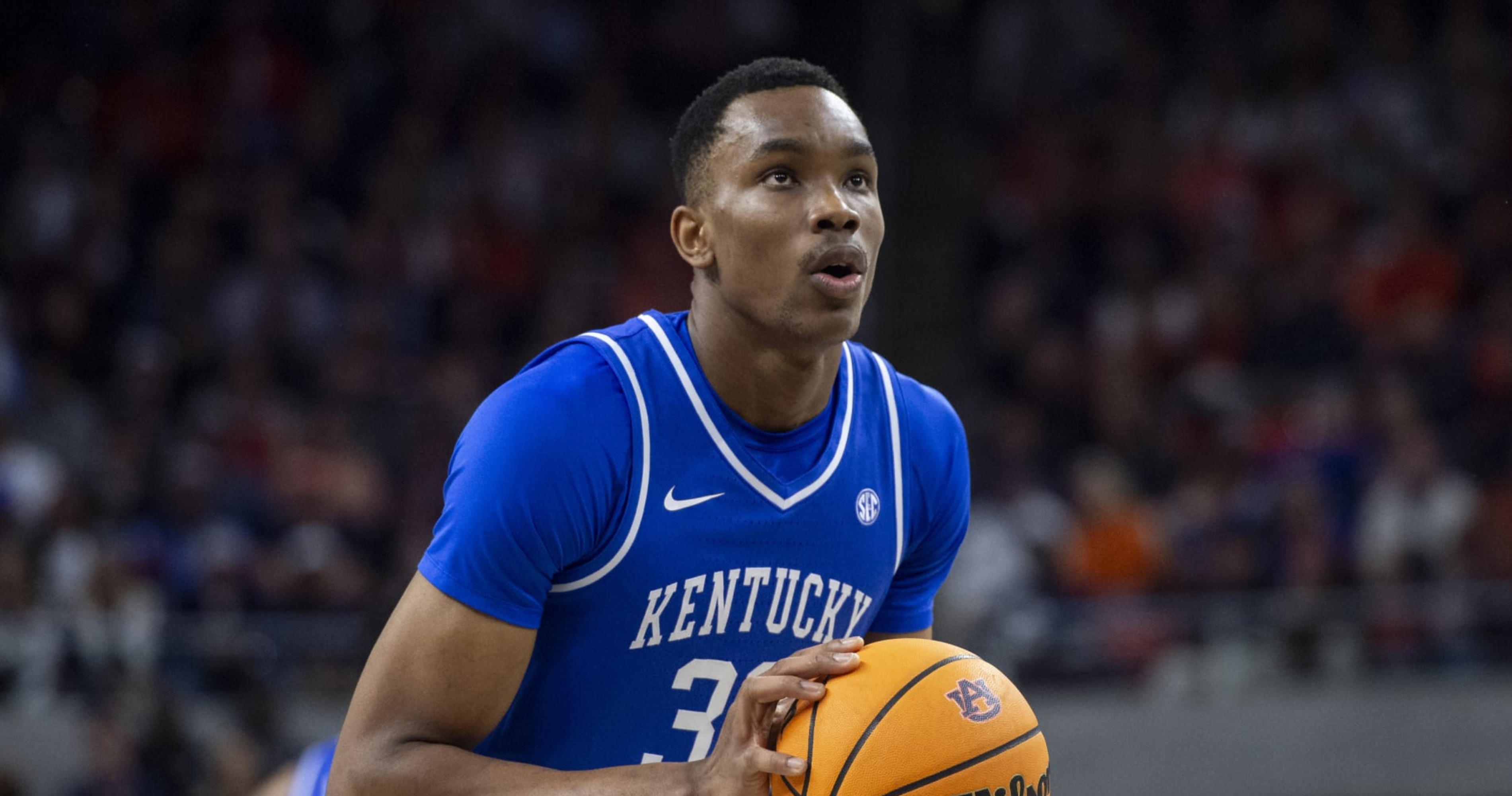 Report: Kentucky's Ugonna Onyenso Enters Transfer Portal After NBA Draft  Declaration | News, Scores, Highlights, Stats, and Rumors | Bleacher Report