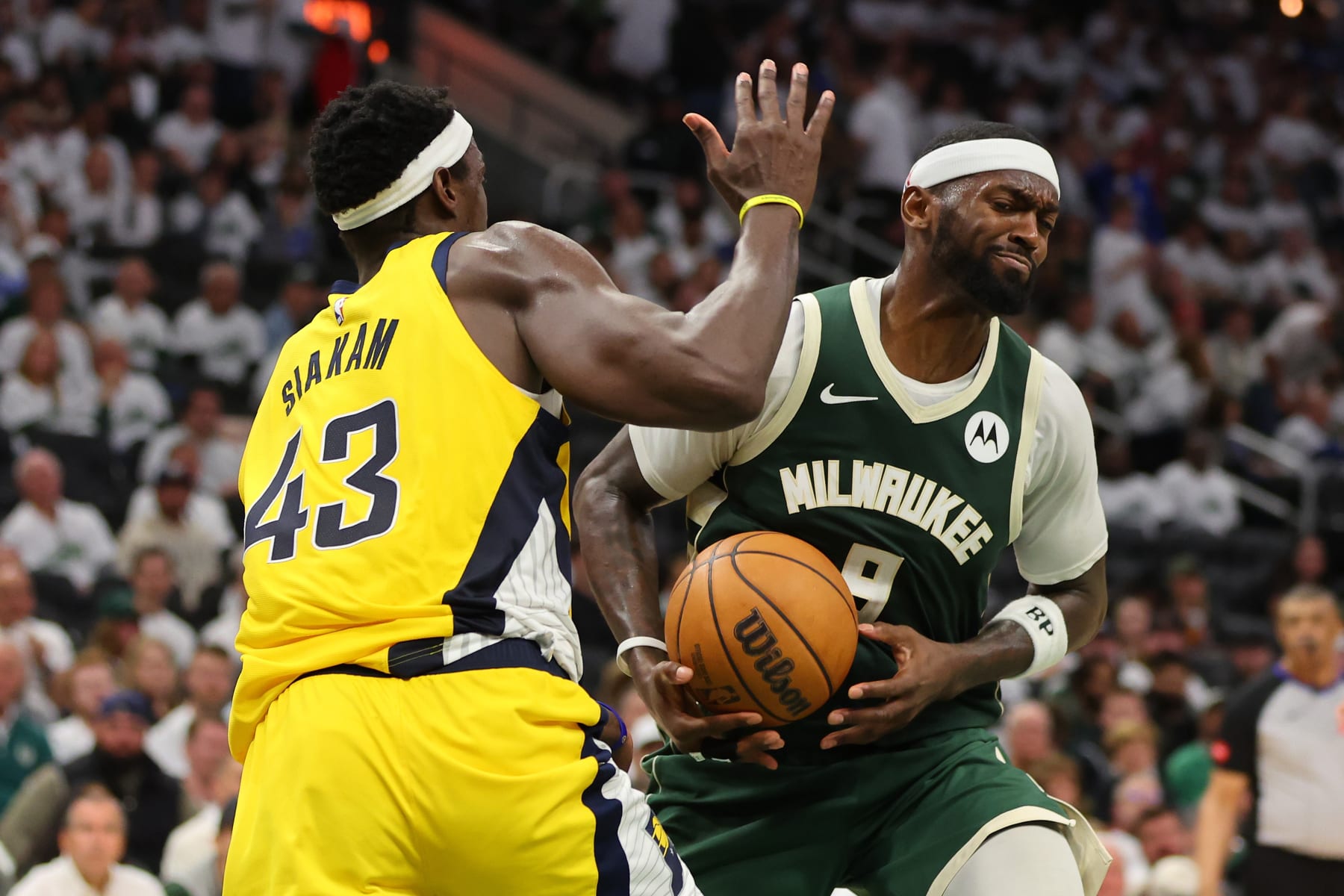 Bucks' Bobby Portis Rips Pacers as 'Frontrunners' for Trash Talk During