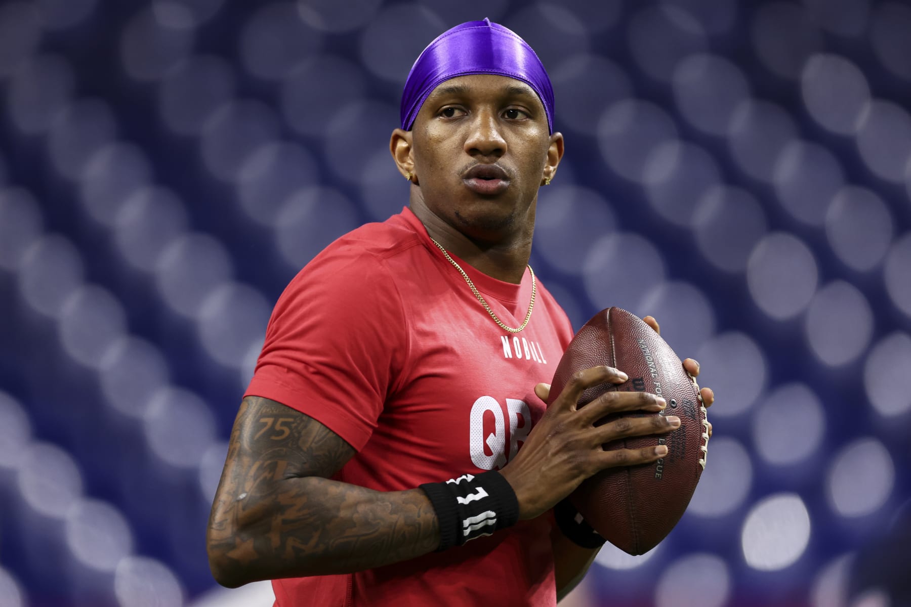 Michael Penix Jr. Being Drafted by Falcons Stuns NFL Fans After Kirk Cousins Contract - Vimarsana News