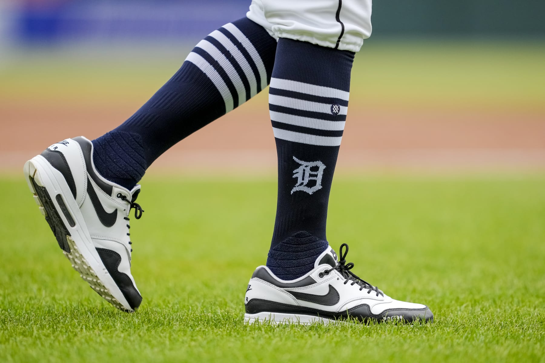 Tigers Unveil 'Motor City' MLB City Connect Uniforms in Video, Photos News, Scores, Highlights