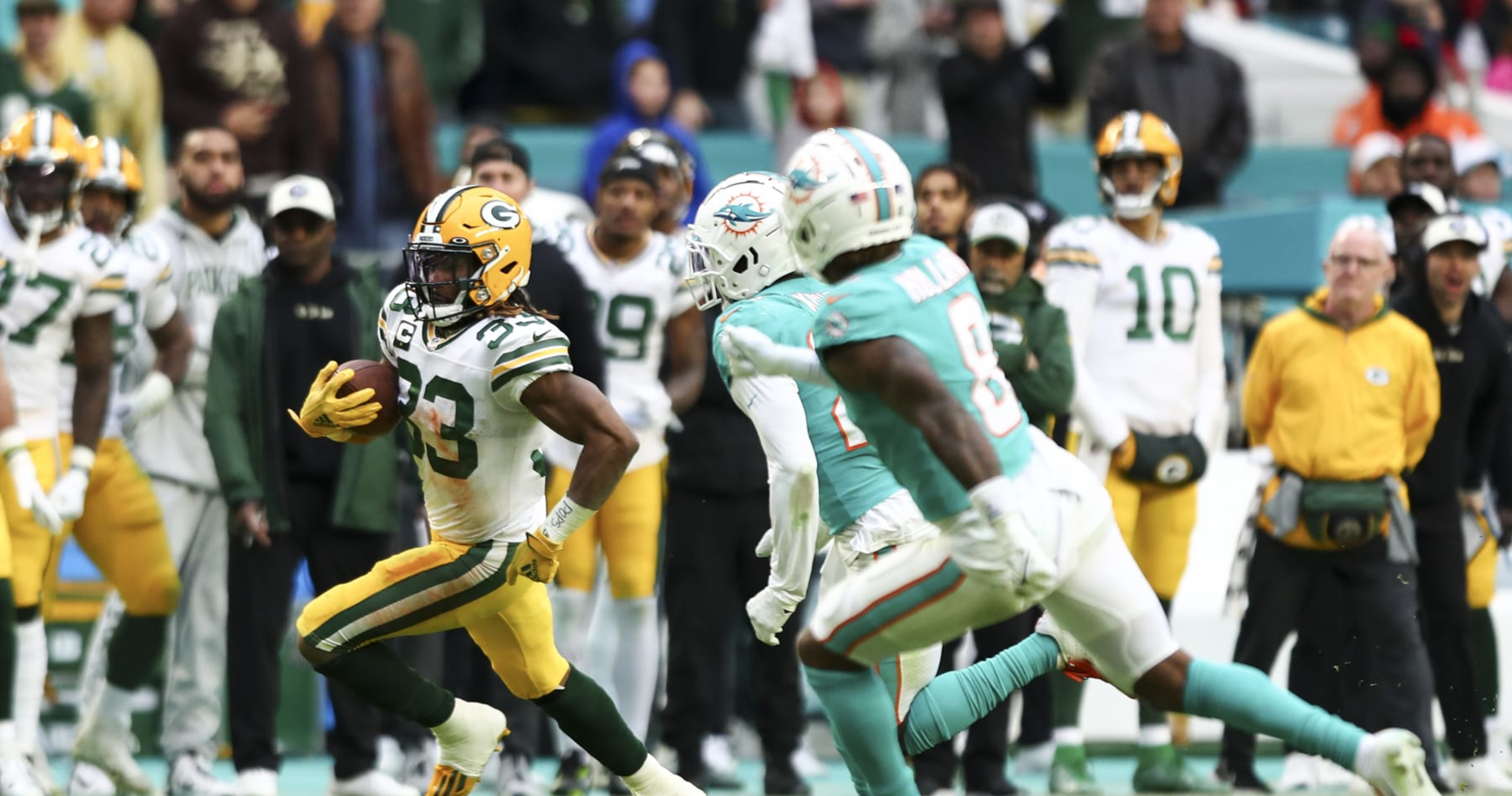 NFL Rumors: Dolphins Vs. Packers To Play On Thanksgiving Night For 2024 ...