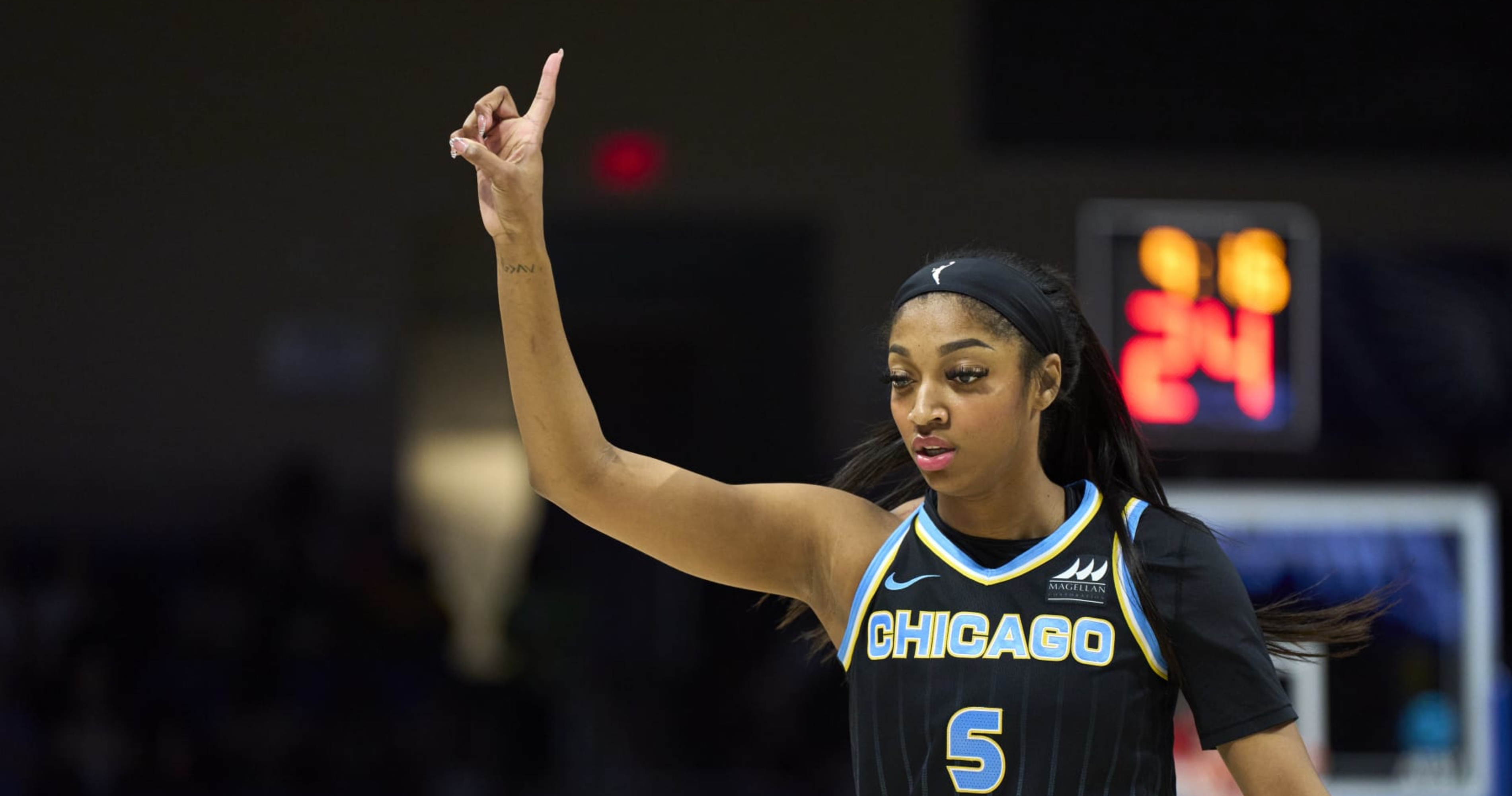 Angel Reese Celebrated By Fans for 1st WNBA Win as Sky Beat Arike ...