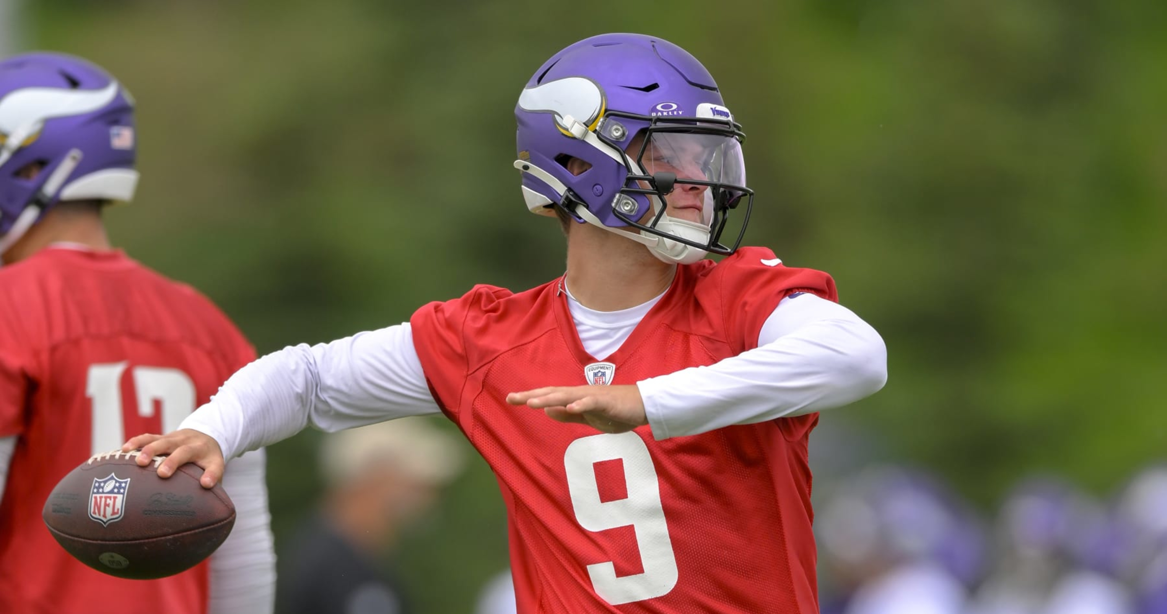 NFL Insider J.J. McCarthy 'Squarely Behind' Sam Darnold on Vikings' QB