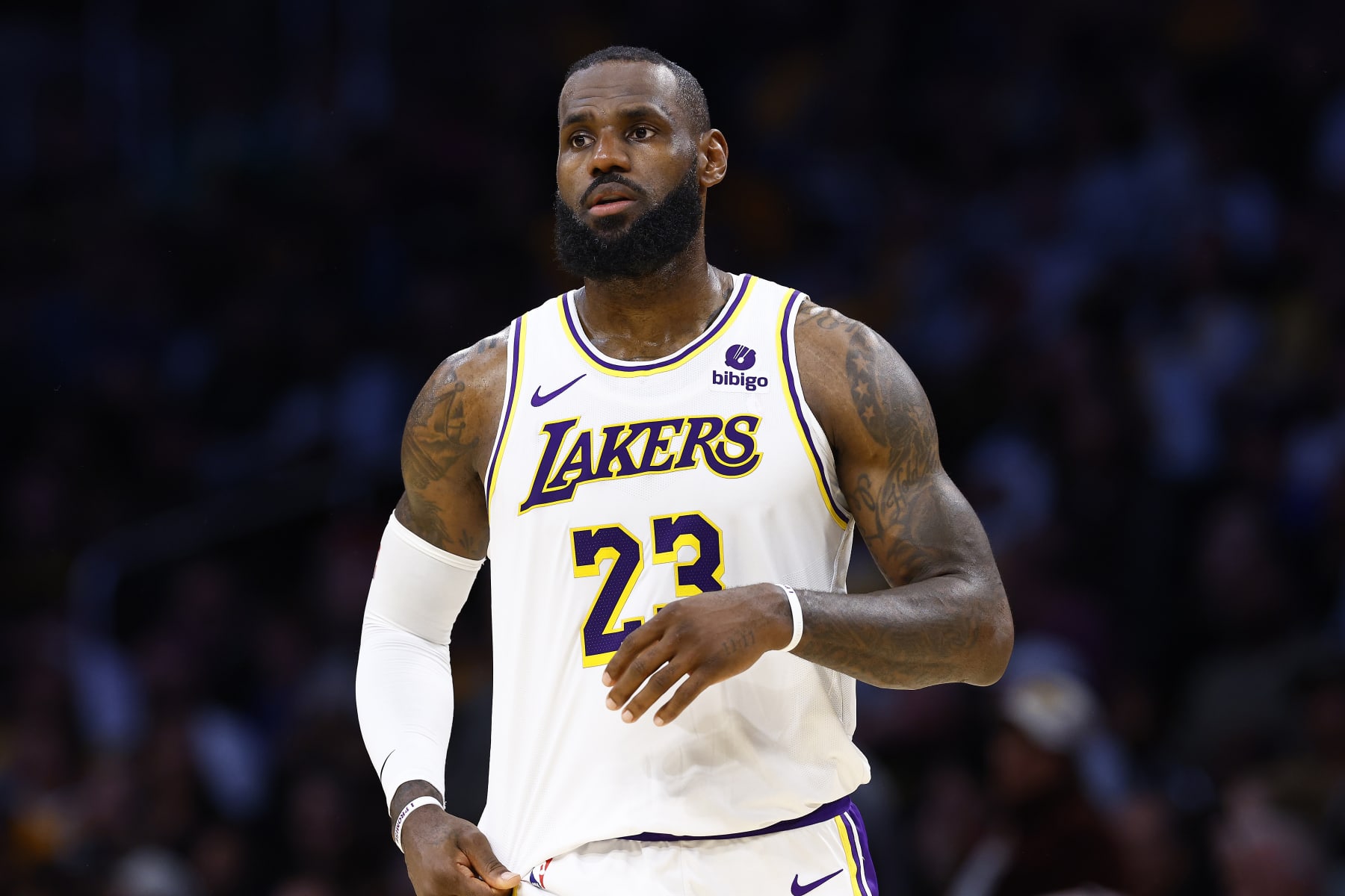 Lakers Lebron James Reacts To Post On Rumors He Doesn T Want To Win Lakers Lebron James Reacts To Post On Rumors He Doesn T Want To Win