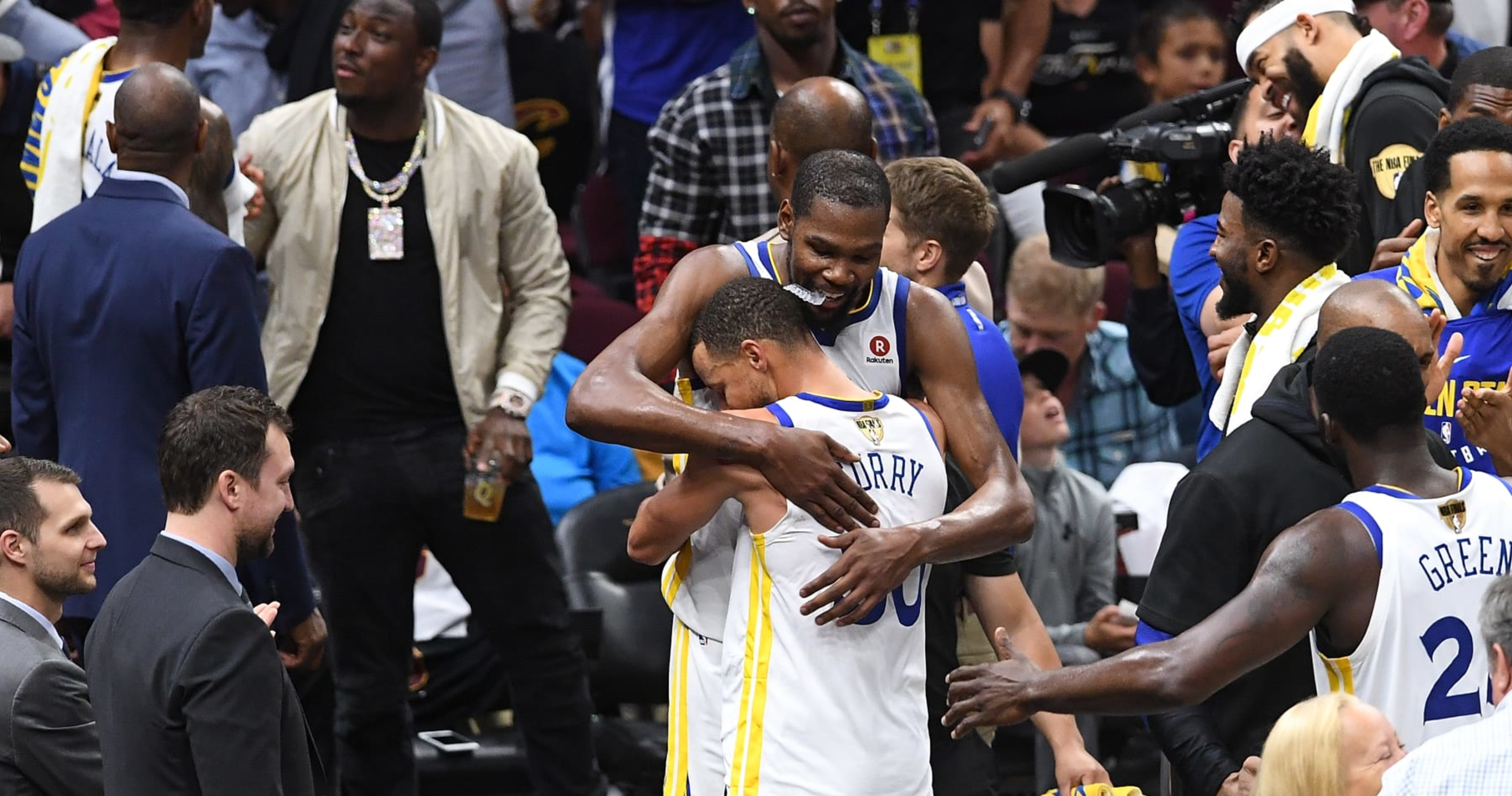 Nick Young: Stephen Curry Was ‘Damn Near Tears’ as Kevin Durant Won NBA Finals MVP