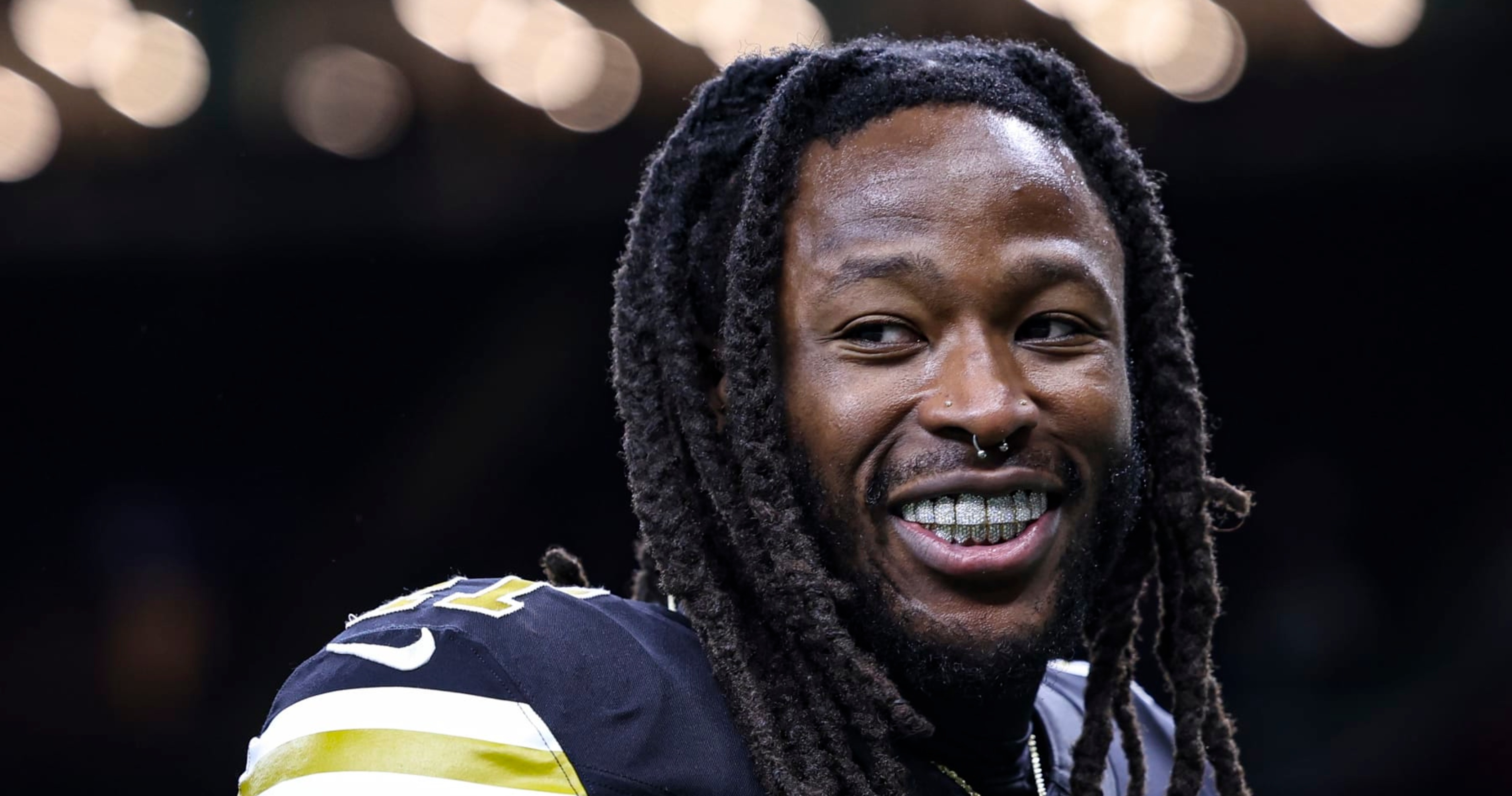 Alvin Kamara, Saints Agree to 2-Year, $24.5M Contract Extension ...