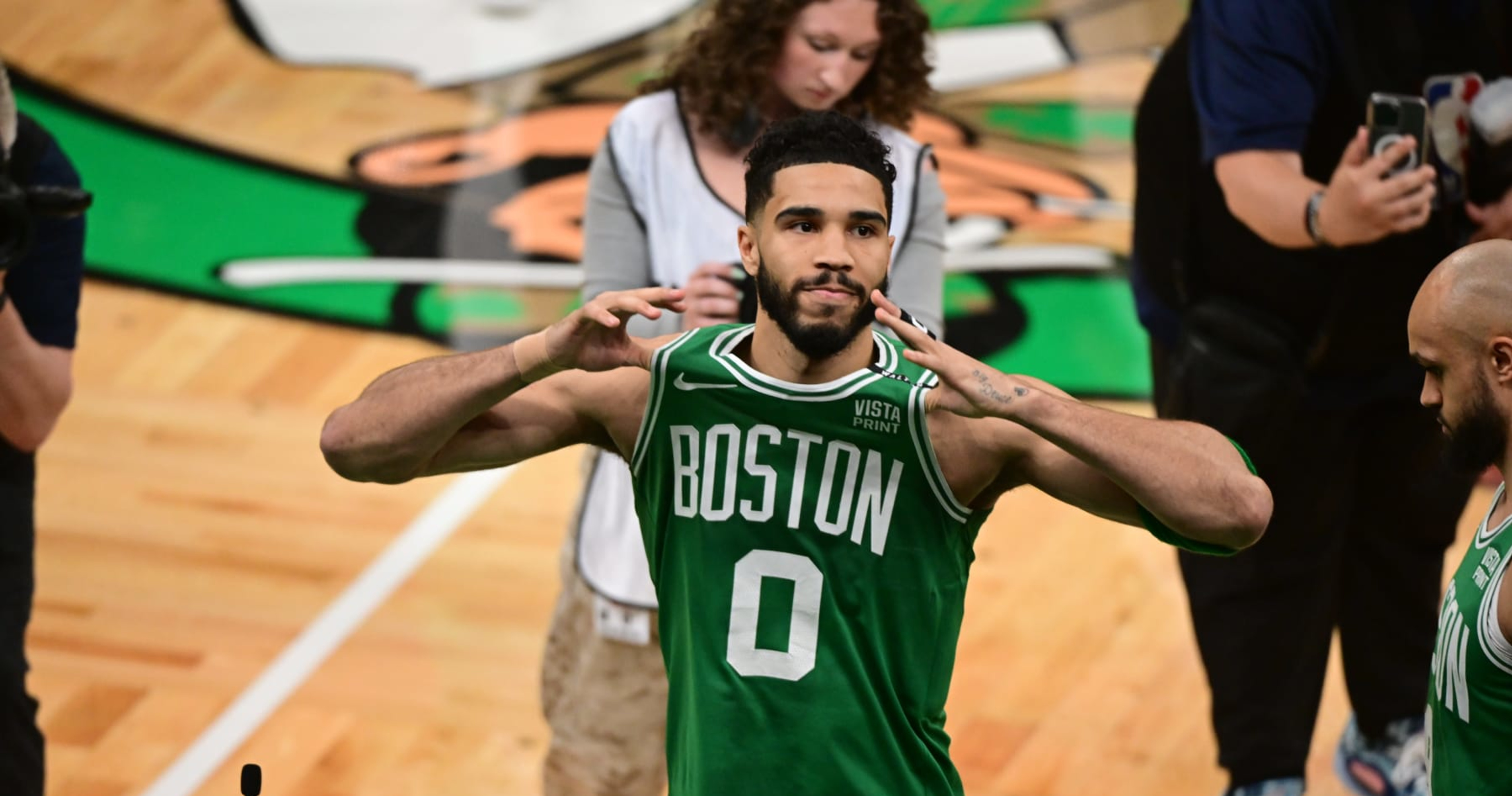 Woj Jayson Tatum Hasn't Discussed Celtics Contract Extension