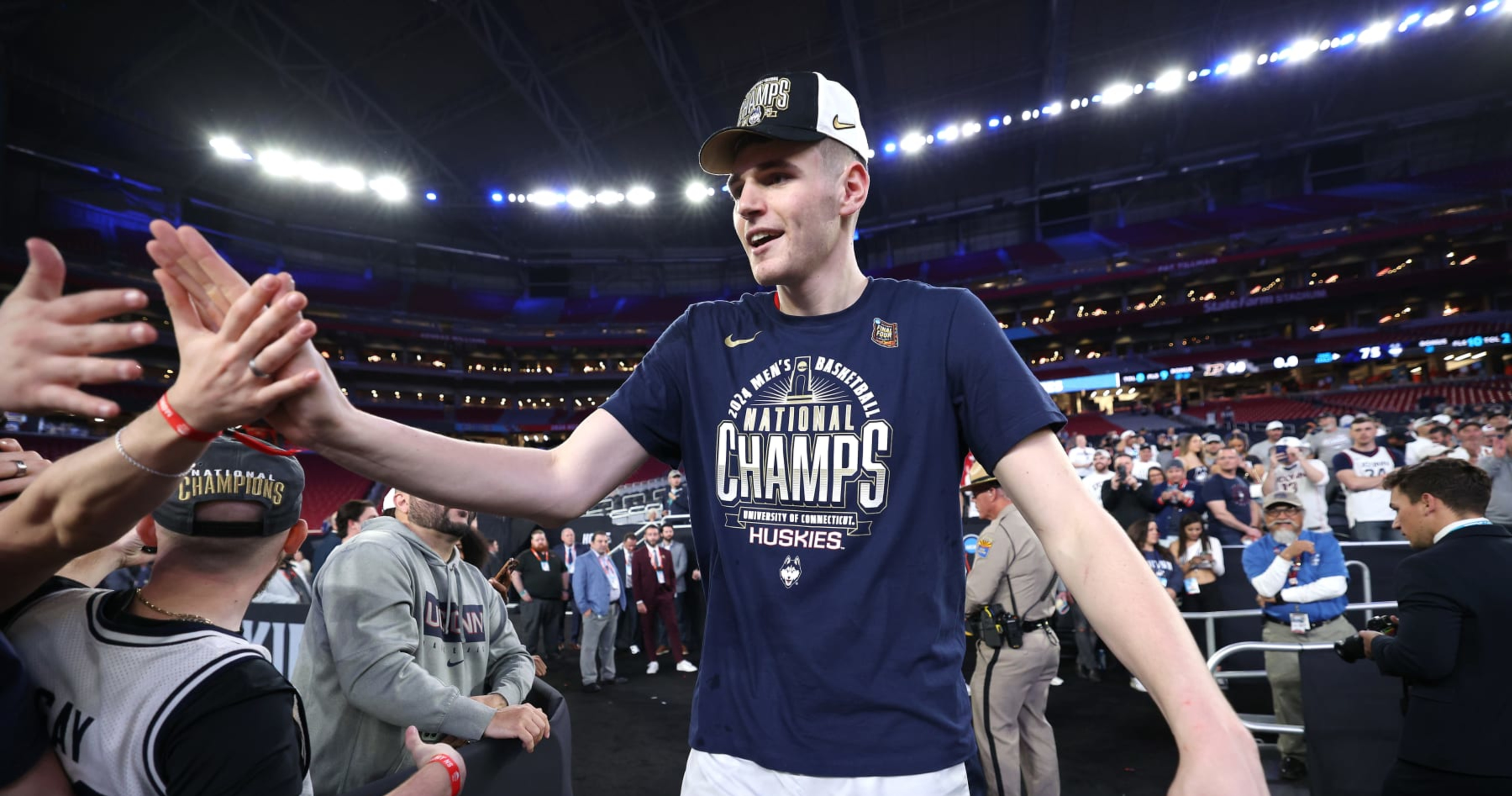 UConn's Dan Hurley Had Donovan Clingan Watch Nikola Jokić Videos to Study Progression