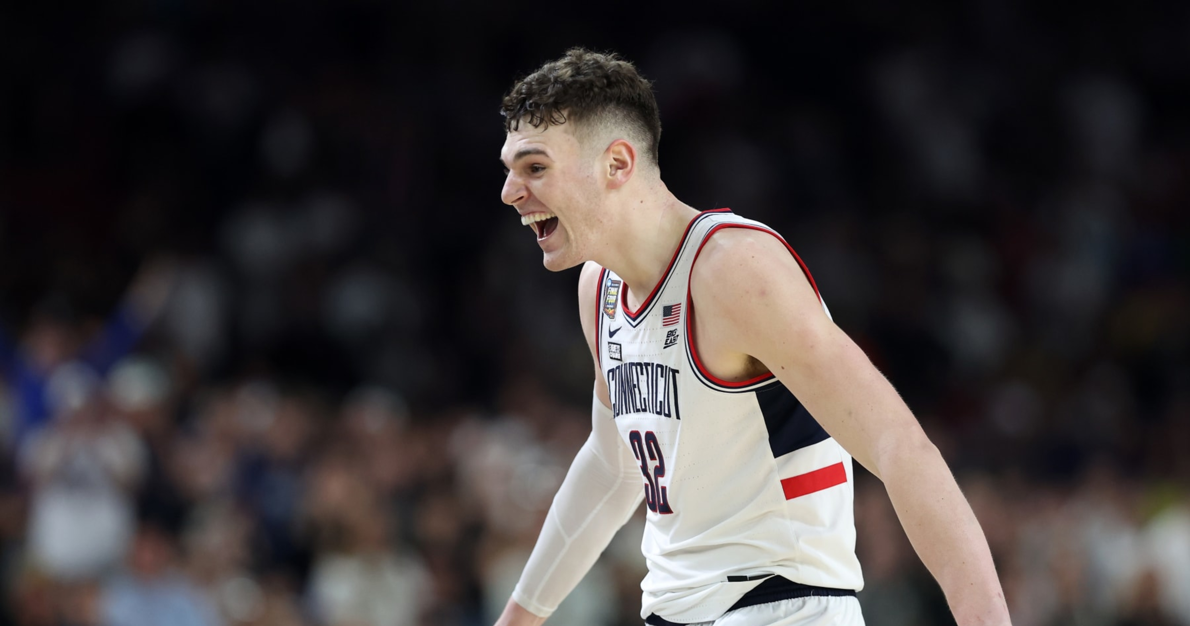Donovan Clingan Hailed as a Steal by Blazers Fans After Going No. 7 in 2024 NBA Draft | News, Scores, Highlights, Stats, and Rumors | Bleacher Report
