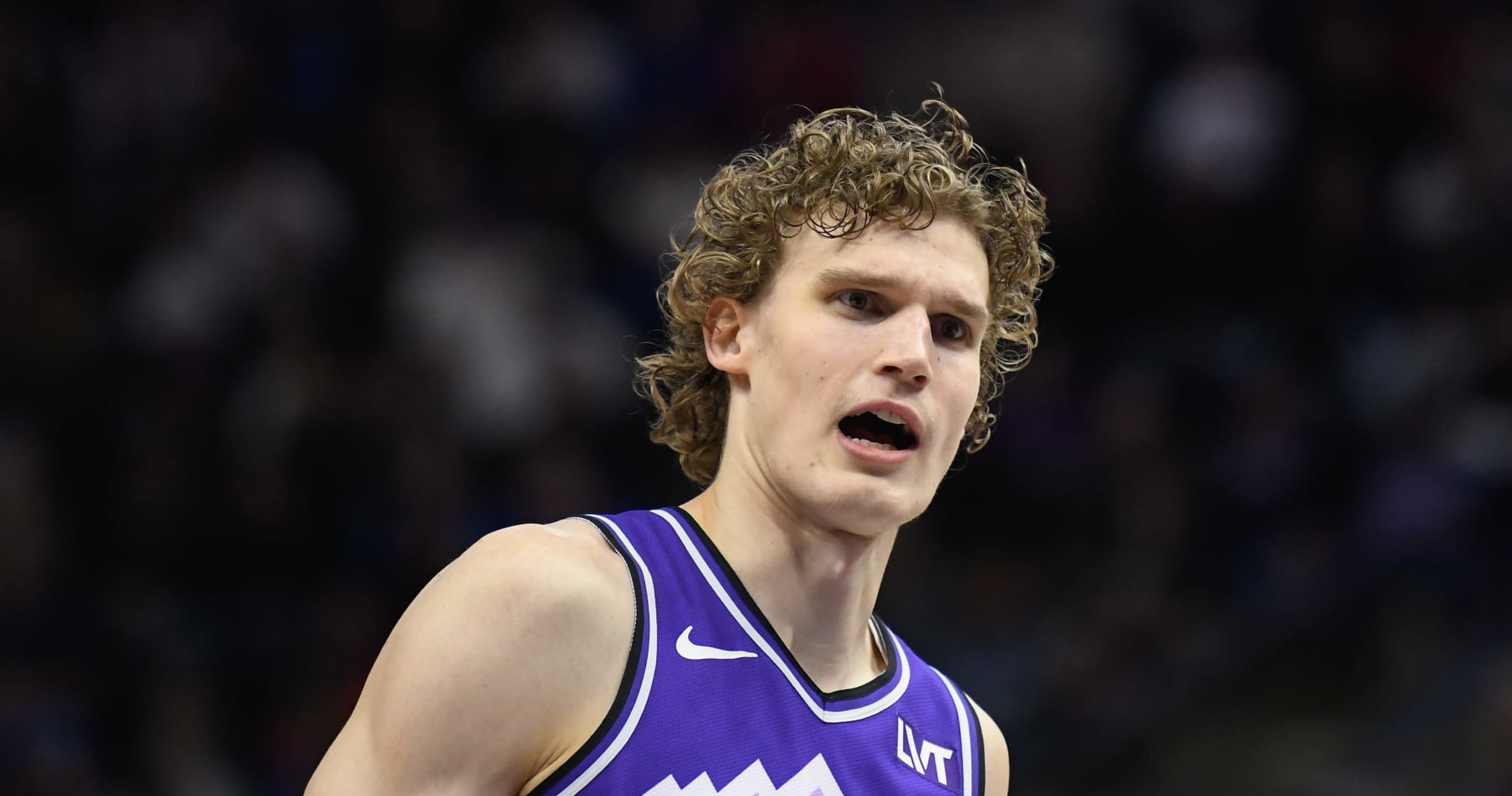 76ers Should Target Lauri Markkanen Trade Over Paul Contract