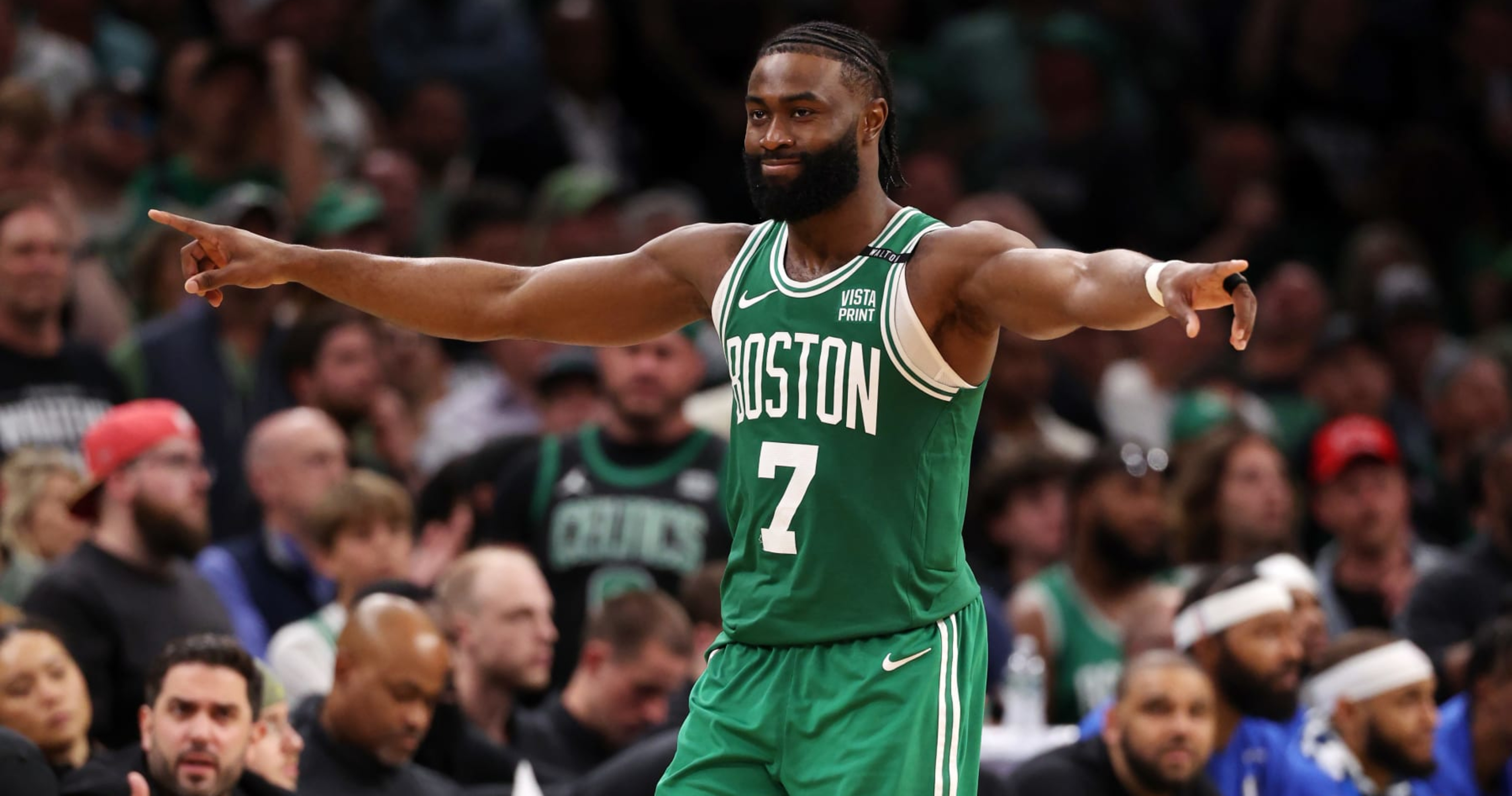 Celtics' Jaylen Brown Shares Photo Of Ring He Lost At NBA Title Parade