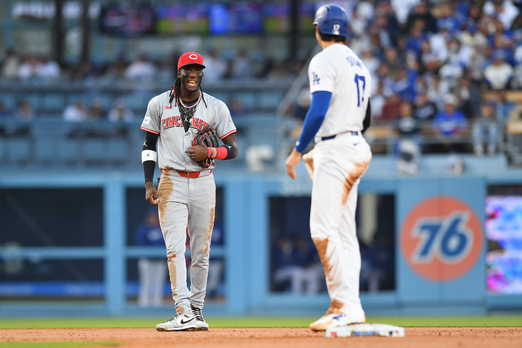  Foto zu Reds' Elly De La Cruz Learning Japanese So He Can Talk with Dodgers 
