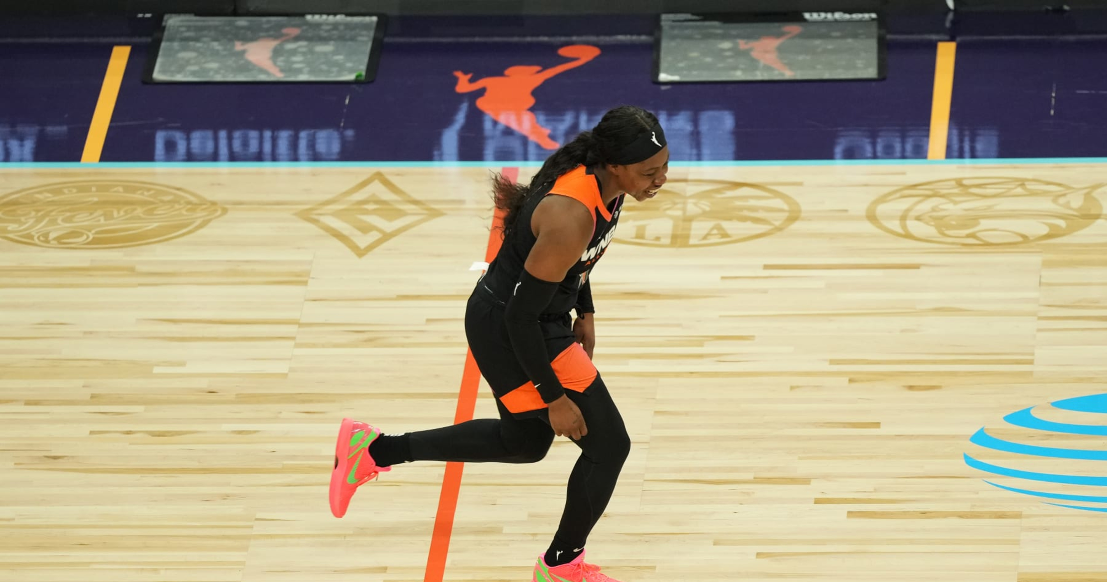 Video Arike Ogunbowale Wins 2024 WNBA AllStar MVP with RecordSetting