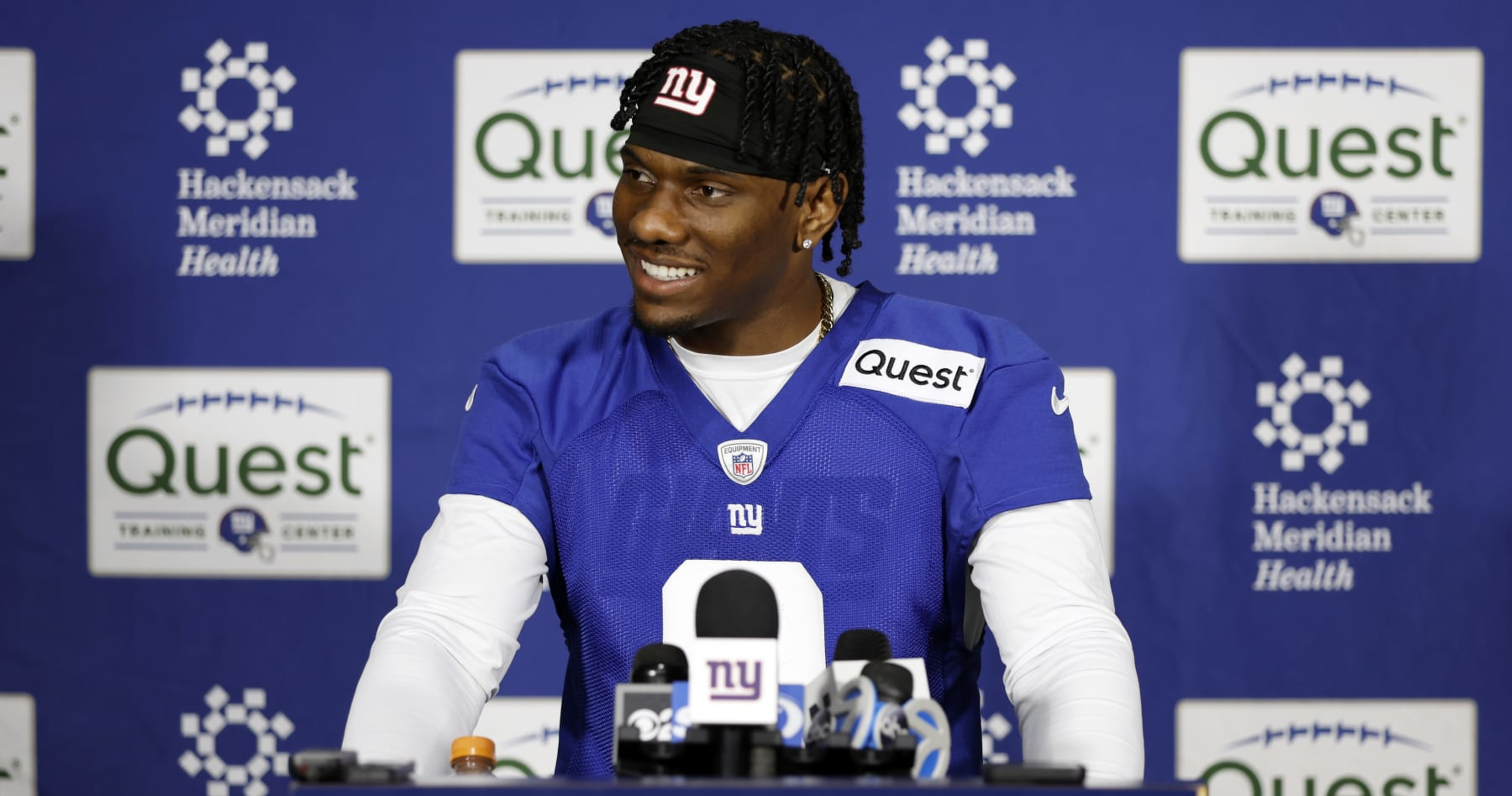 Buying or Selling Giants’ Top Offseason Performances Ahead of Training Camp