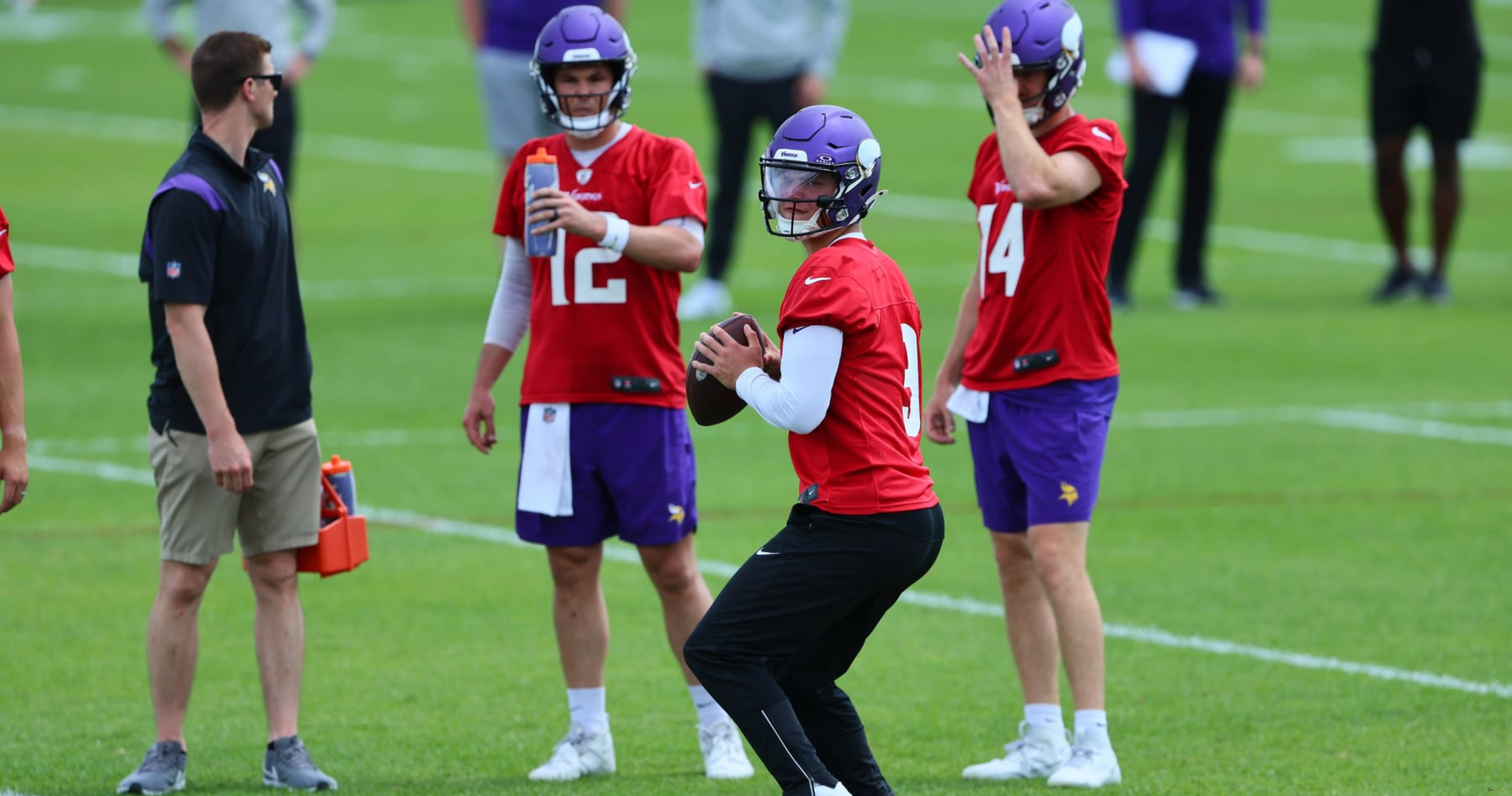 Vikings Rumors: J.J. McCarthy ‘Would Have to Be Absolutely All-World’ to Win QB1 Job