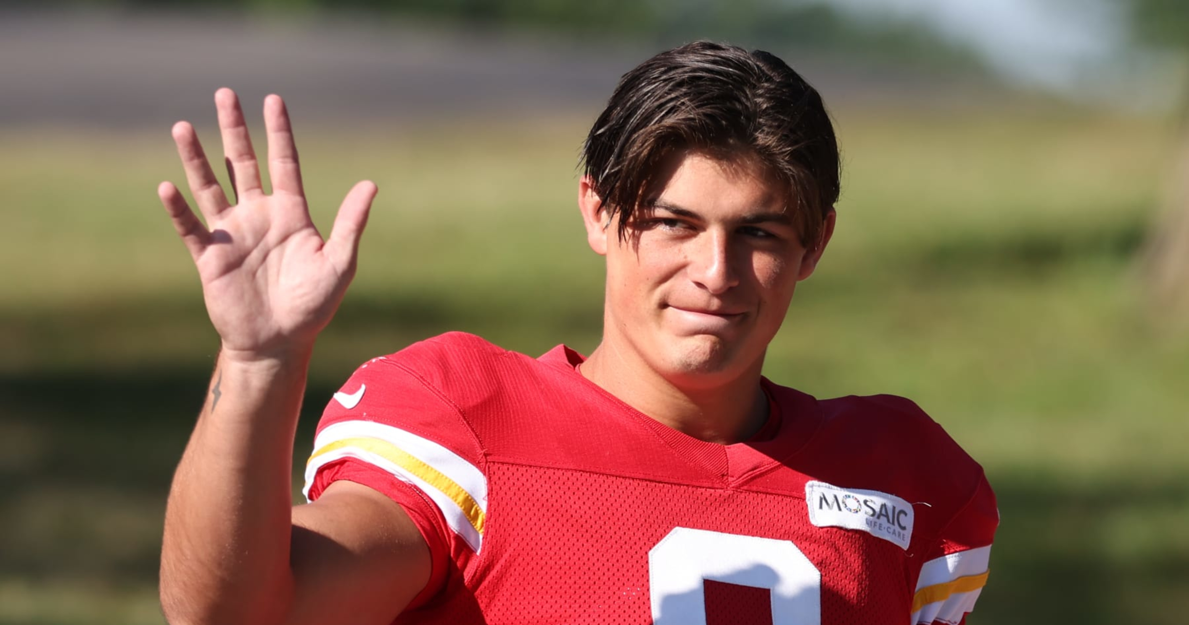 Chiefs’ Louis Rees-Zammit Details Transition to NFL from Rugby, Praises Isiah Pacheco