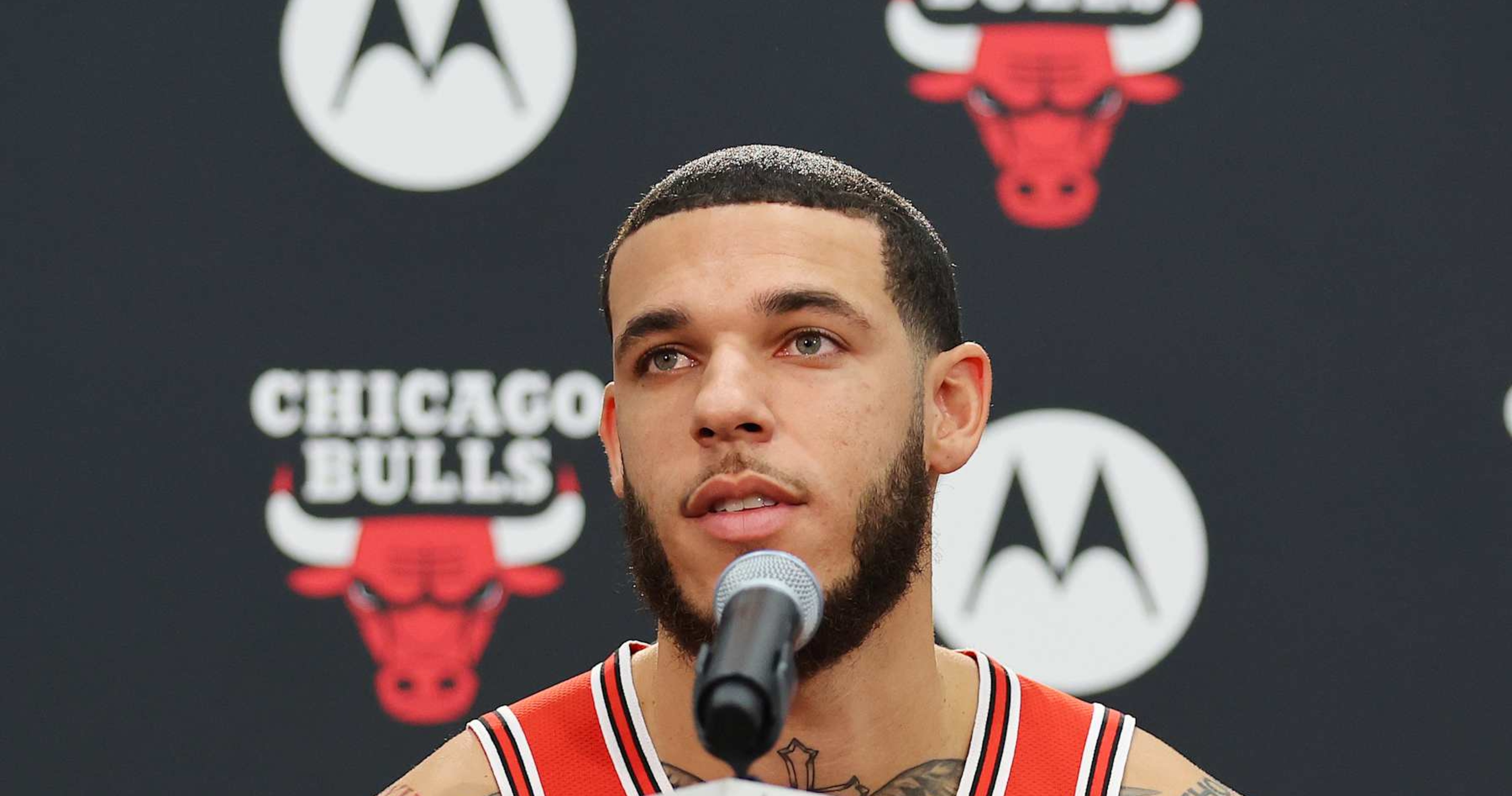 Video: Bulls' Lonzo Ball plays 5-on-5 while recovering from knee injury before NBA season | News, scores, highlights, stats and rumors