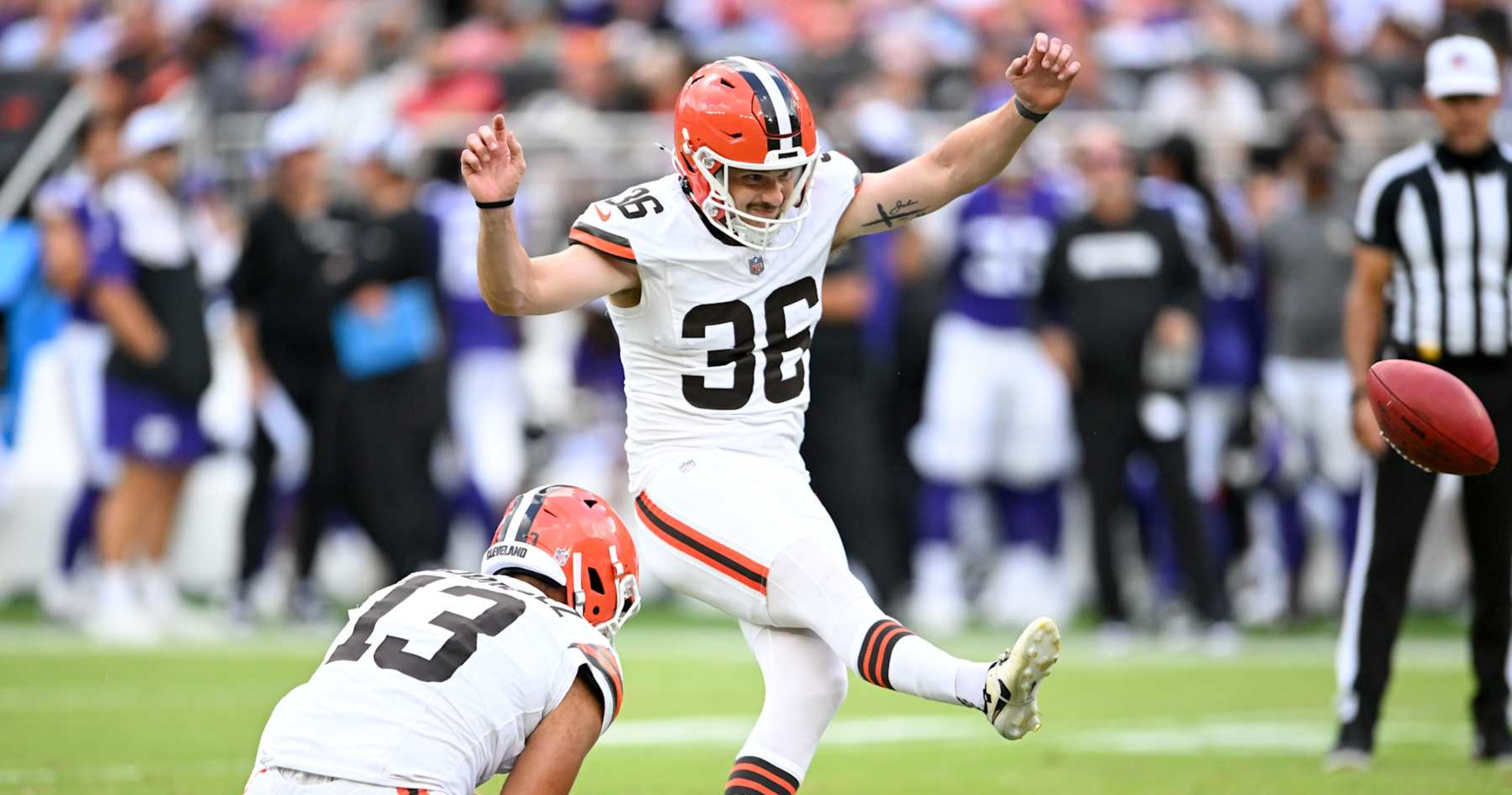 NFL Rumors: Commanders Trade for Kicker Cade York; Browns Get Conditional Draft Pick