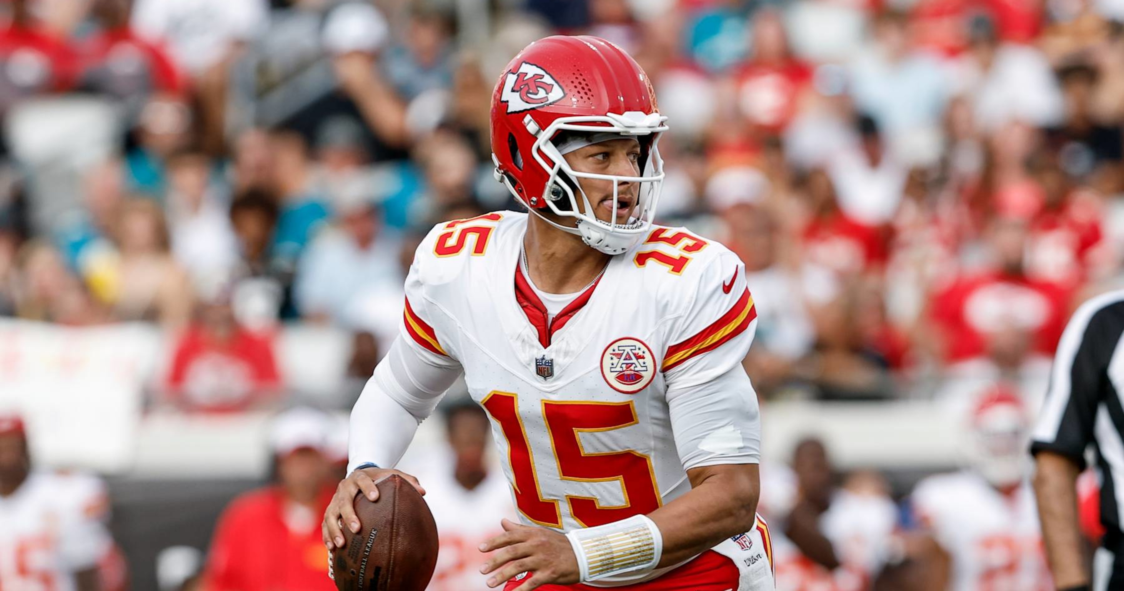 Patrick Mahomes, Lamar Jackson, Joe Burrow Named NFL’s Top QB’s in ESPN Player Survey