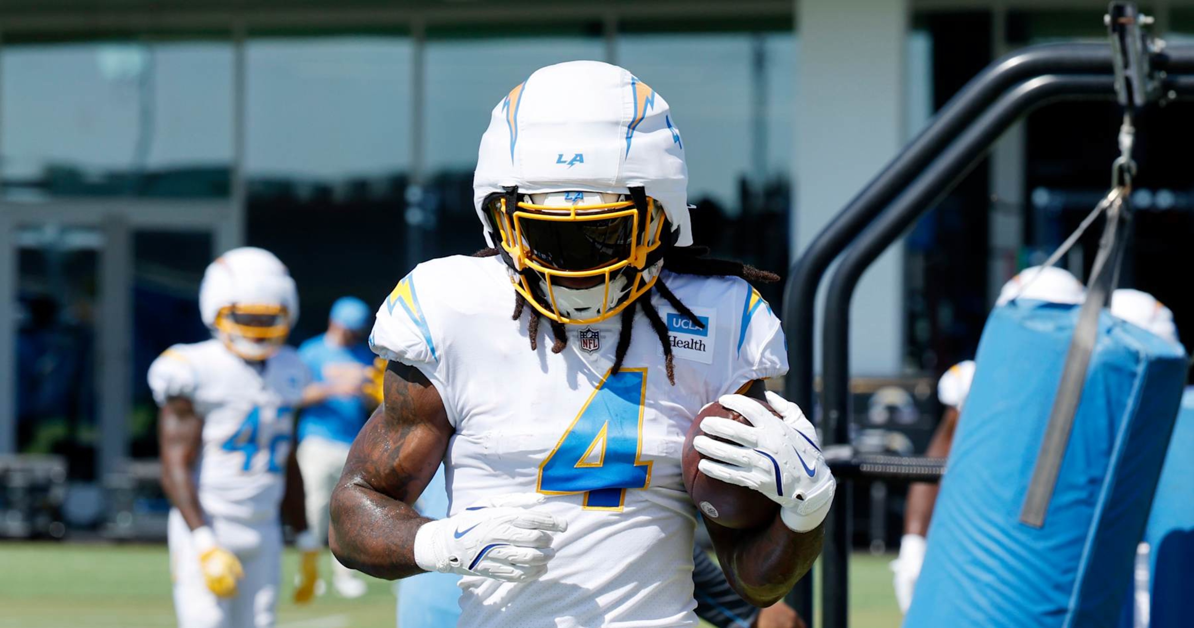 Fantasy Alert: Chargers rely on ‘Hot Hand’ at RB between Gus Edwards and JK Dobbins | News, Scores, Highlights, Stats & Rumors