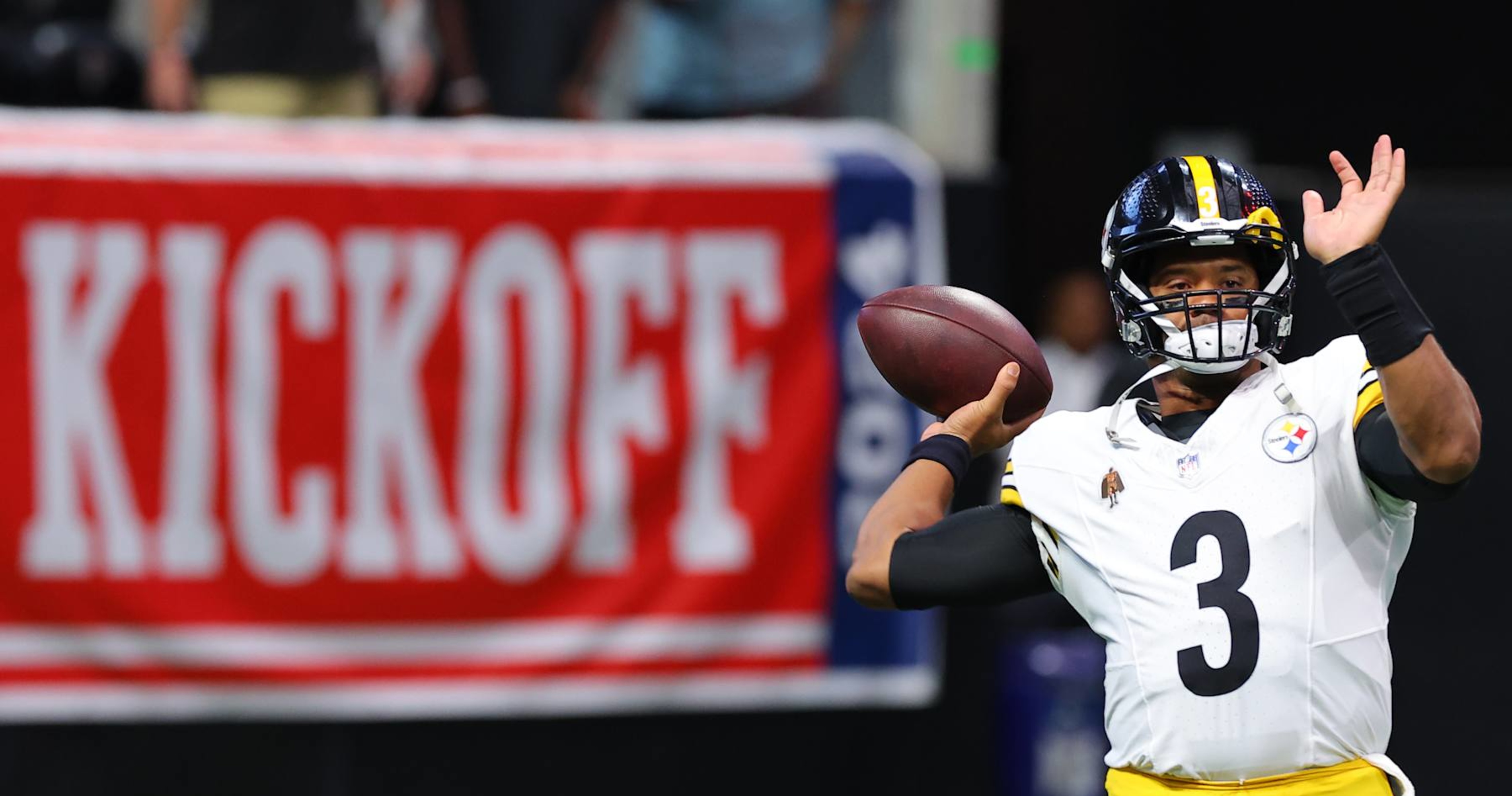 NFL Rumors: Steelers’ Russell Wilson Unlikely to End Up on IR amid Calf Injury