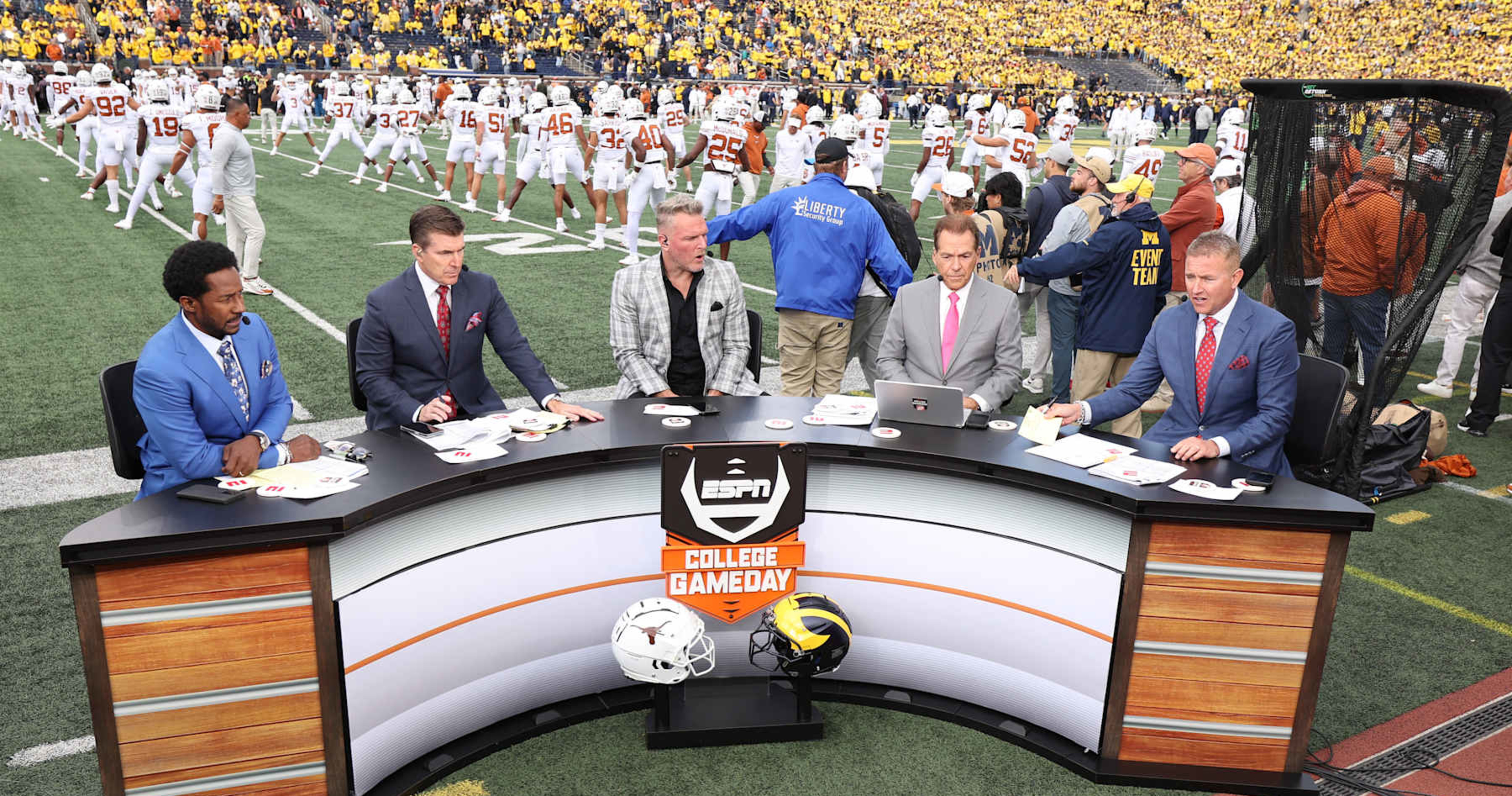 ESPN College Gameday 2024 TV Schedule, Predictions and Location for